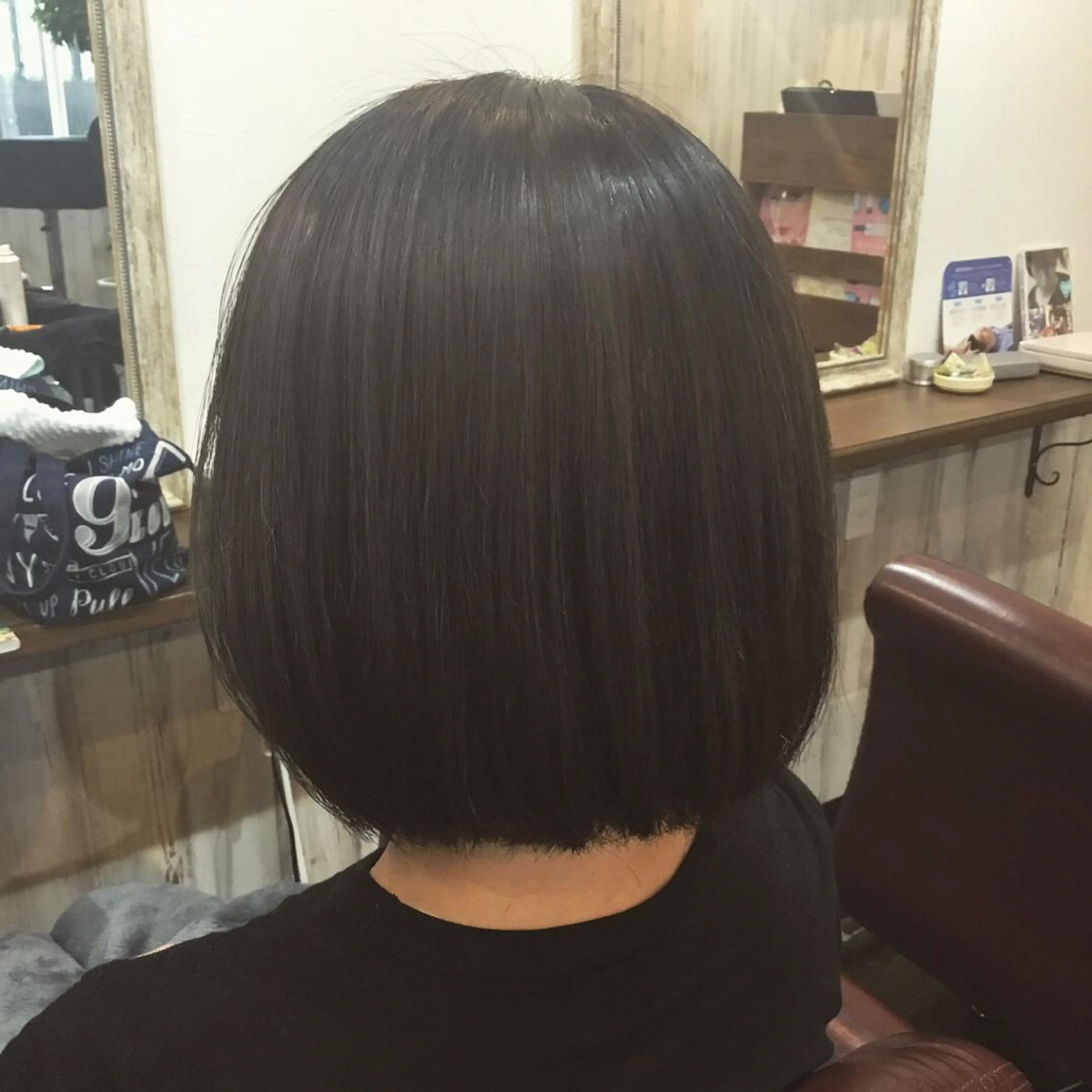 ショート カラー パーマ 金崎 新吾のヘアスタイル