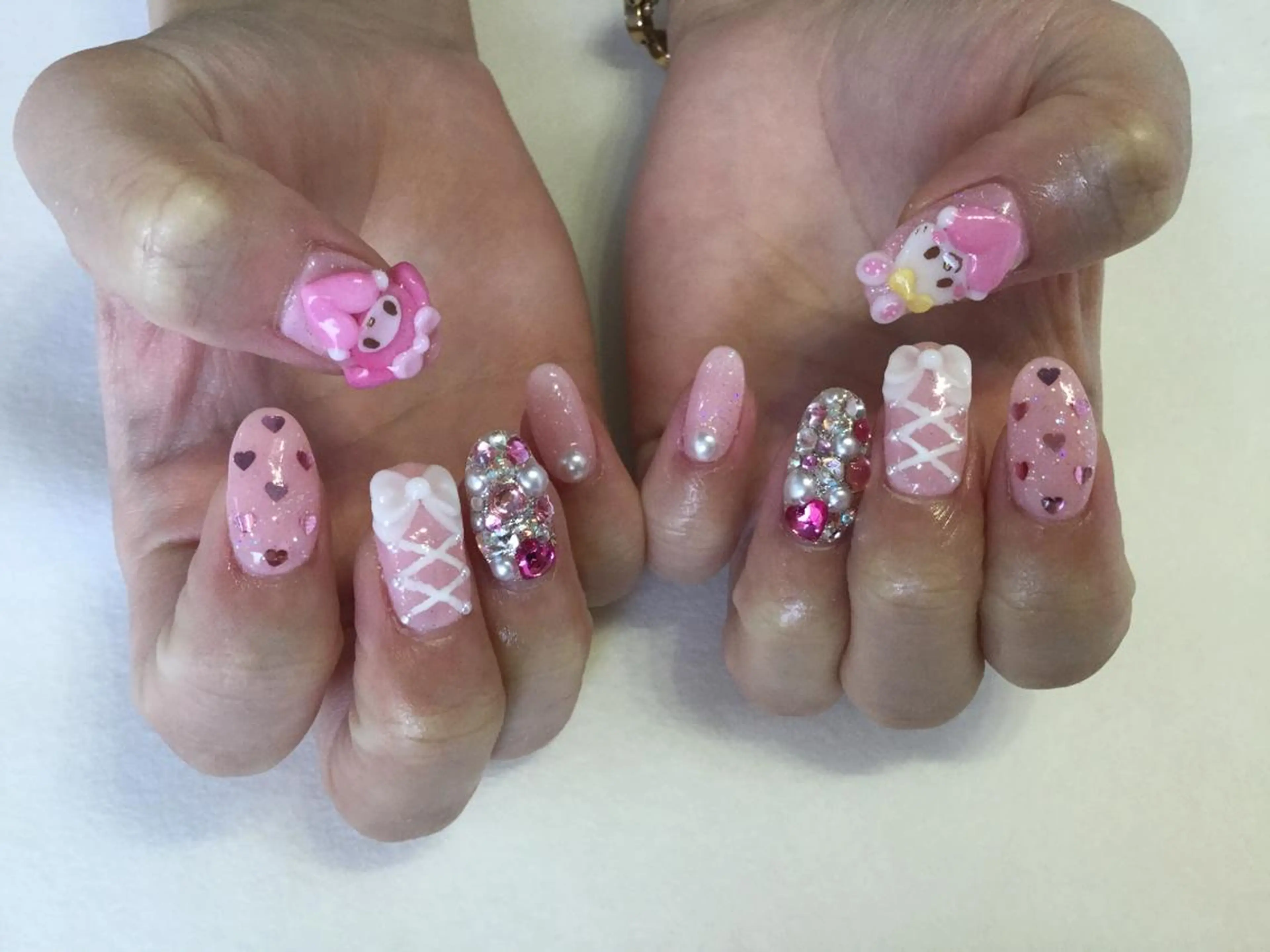 ネイル ハンドネイル 💎🐰 saki. m 🐰💎のネイルデザイン