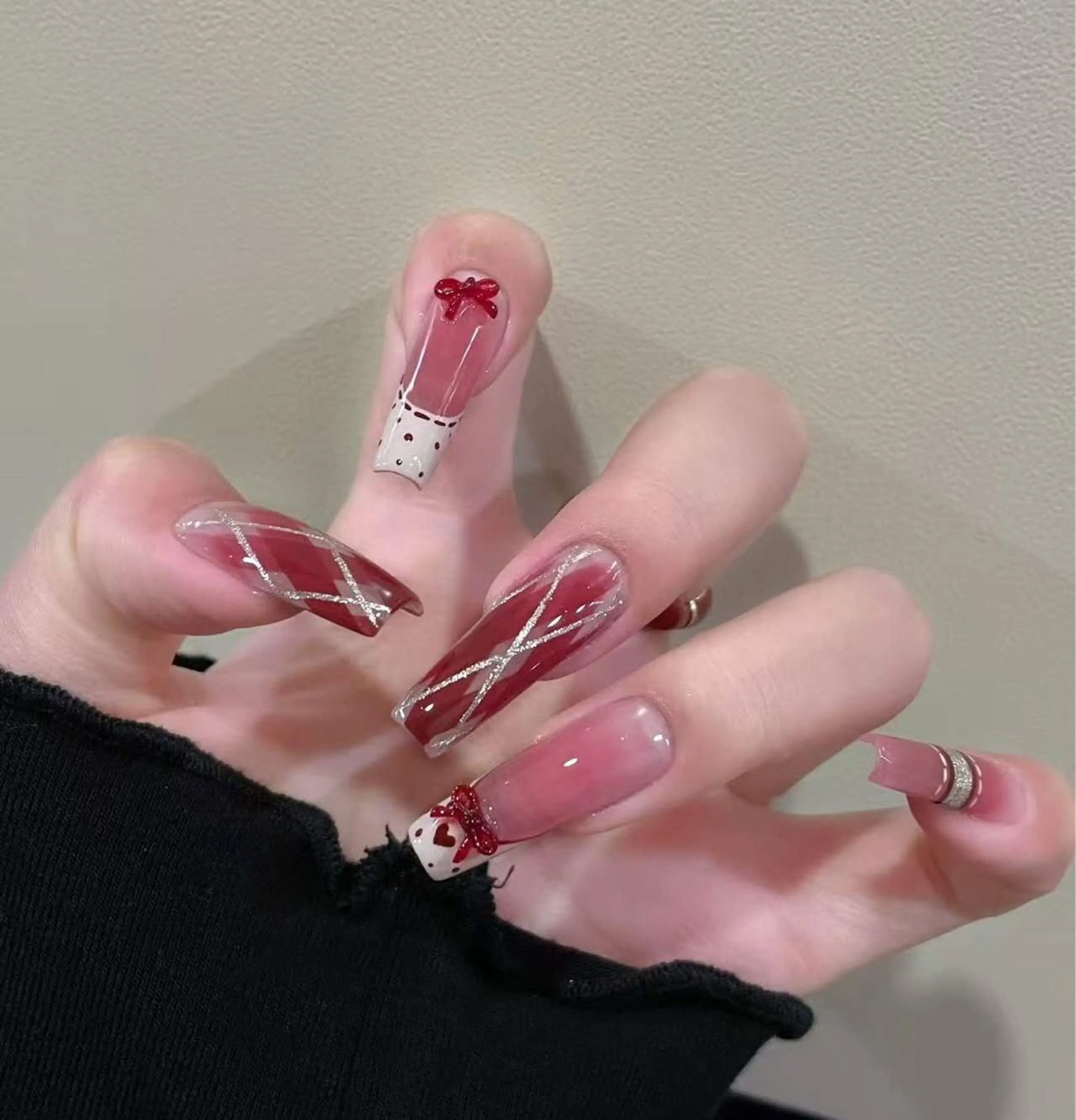 ネイル オーロラネイル フラワーネイル フットネイル フレンチネイル ジェルネイル ハンドネイル BabyYouMi ねねのネイルデザイン