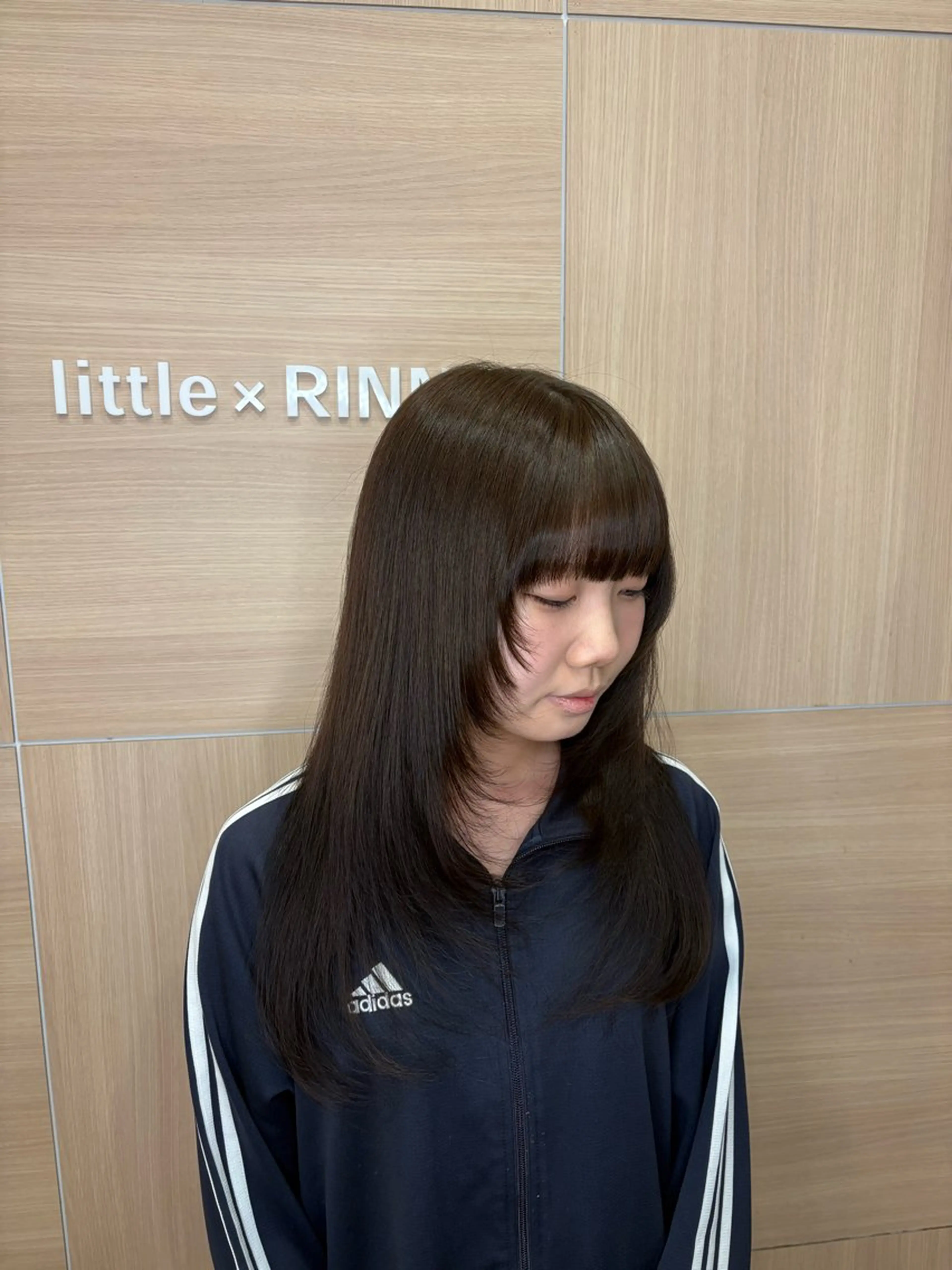 ロング レイヤーカット little×RINNE 栄所属・栄美容師/ ふう💇🏼‍♀️のヘアスタイル