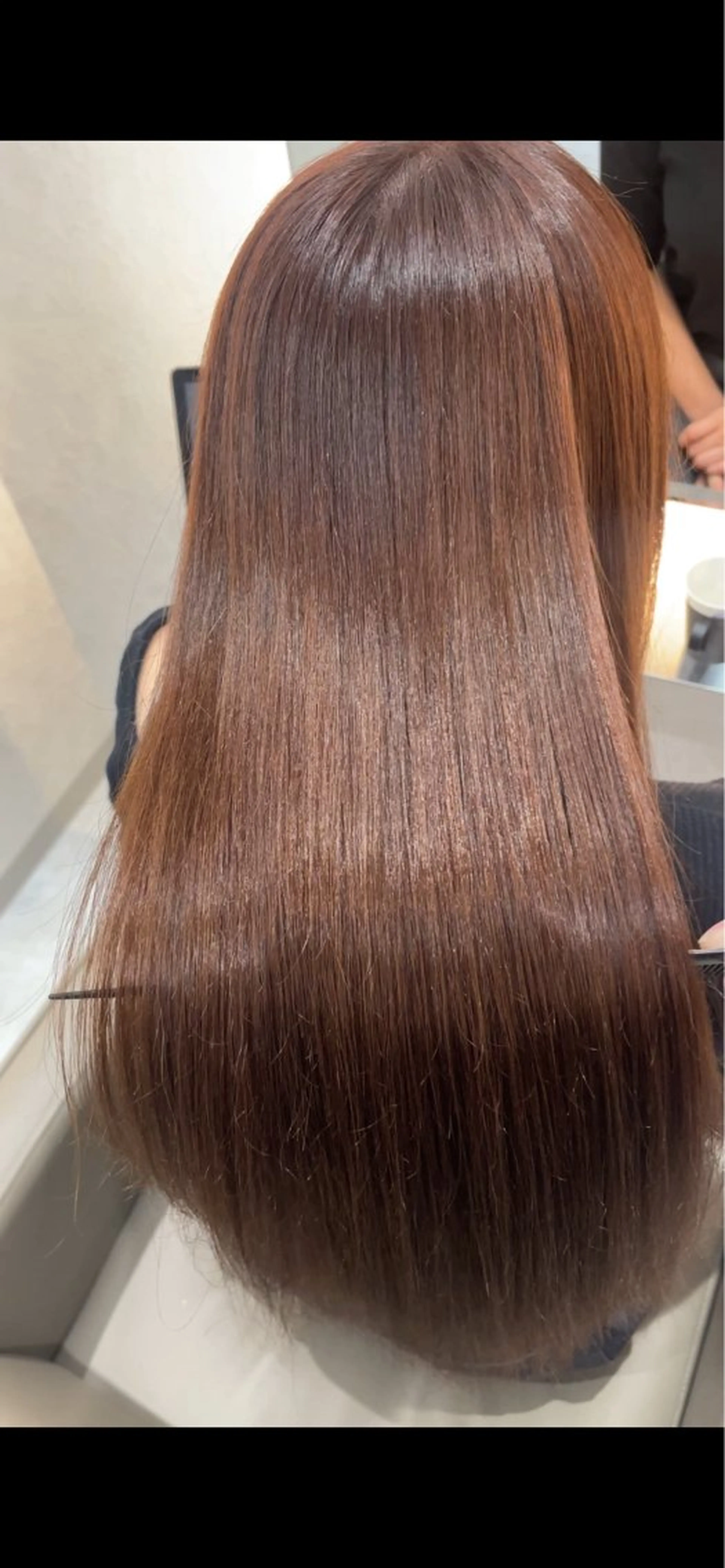 Premium艶髪ストレート(縮毛矯正)+カット+超音波付き3stepトリートメントの写真