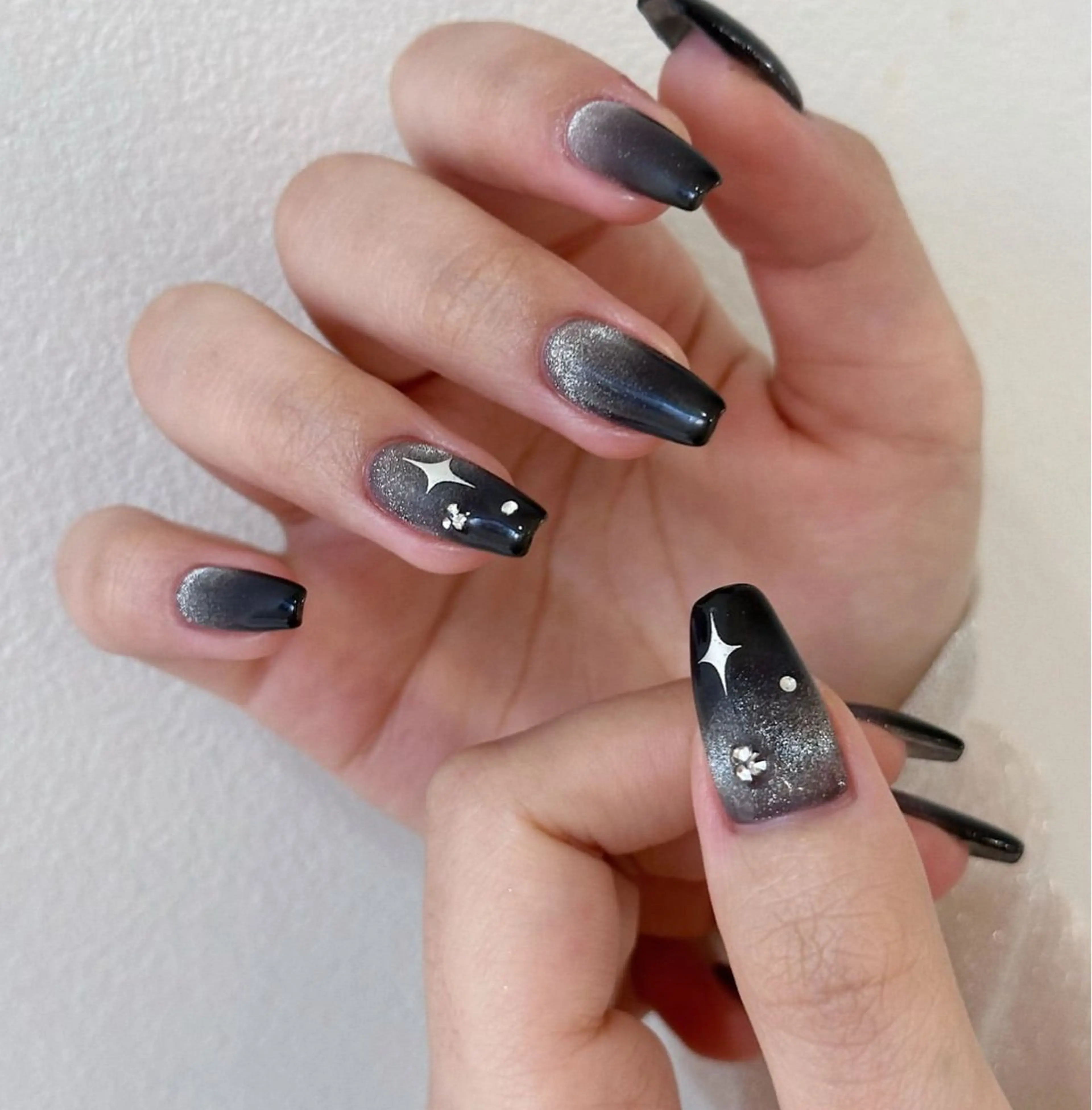 ネイル u1salon所属・ゆい ユイのネイルデザイン