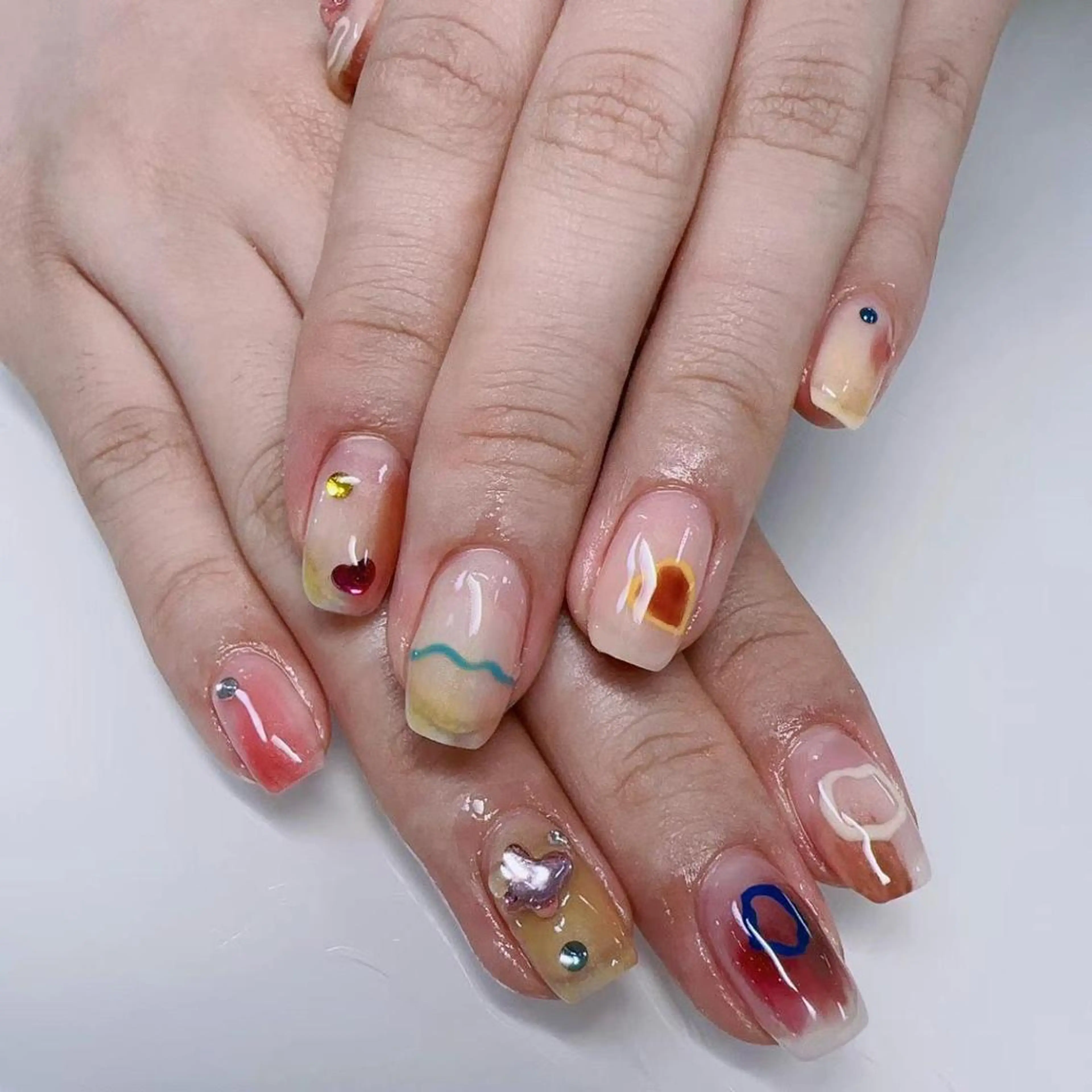 ネイル ハンドネイル JOJOネイル所属・JOJO ネイルのネイルデザイン