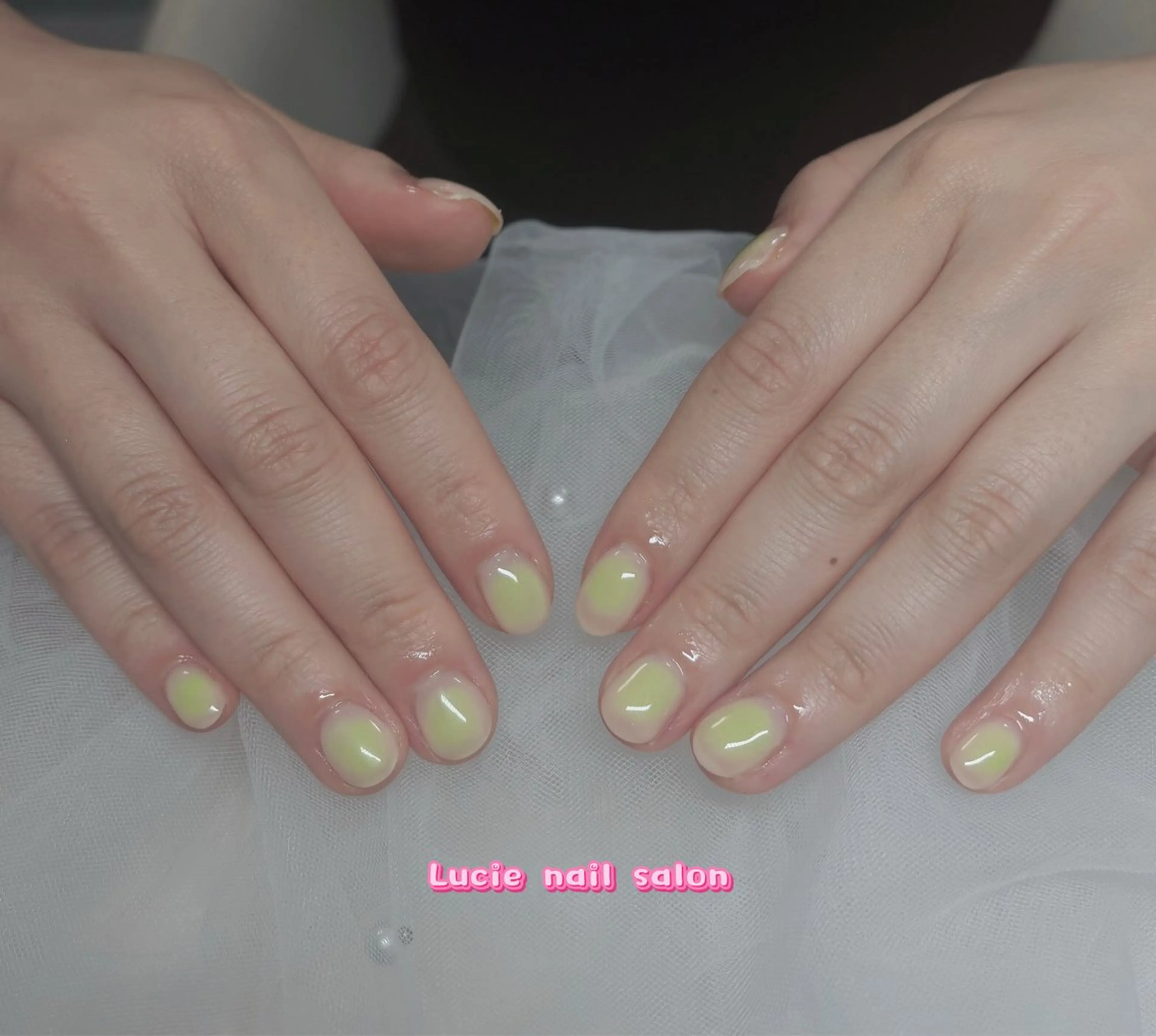 ネイル フレンチネイル ジェルネイル グラデーション 持ち込み オフィスネイル ハンドネイル LUCIE NAIL所属・LUCIE NAILのネイルデザイン
