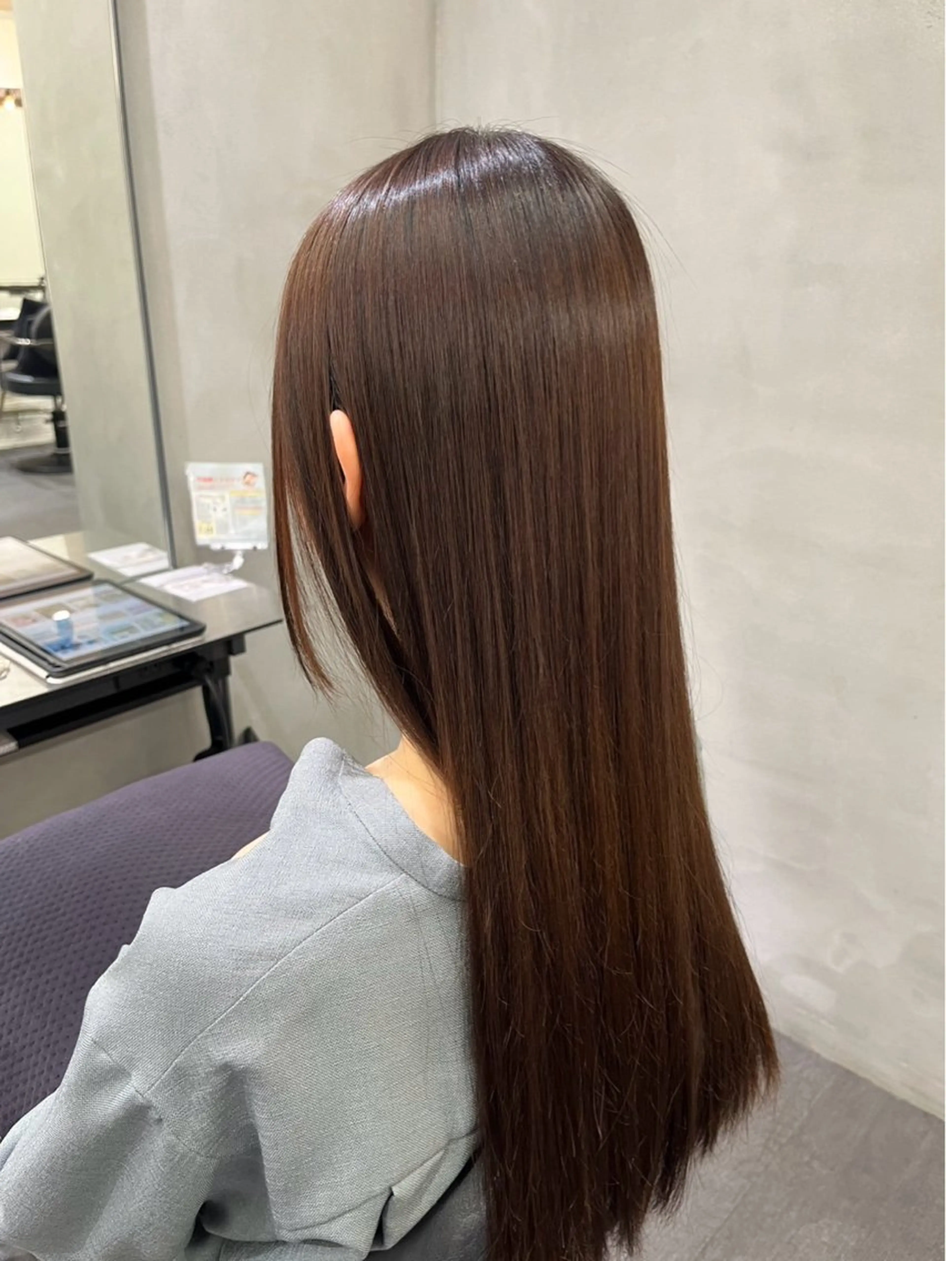 ロング 縮毛矯正 belta by artefice所属・梅田 かれんのヘアスタイル