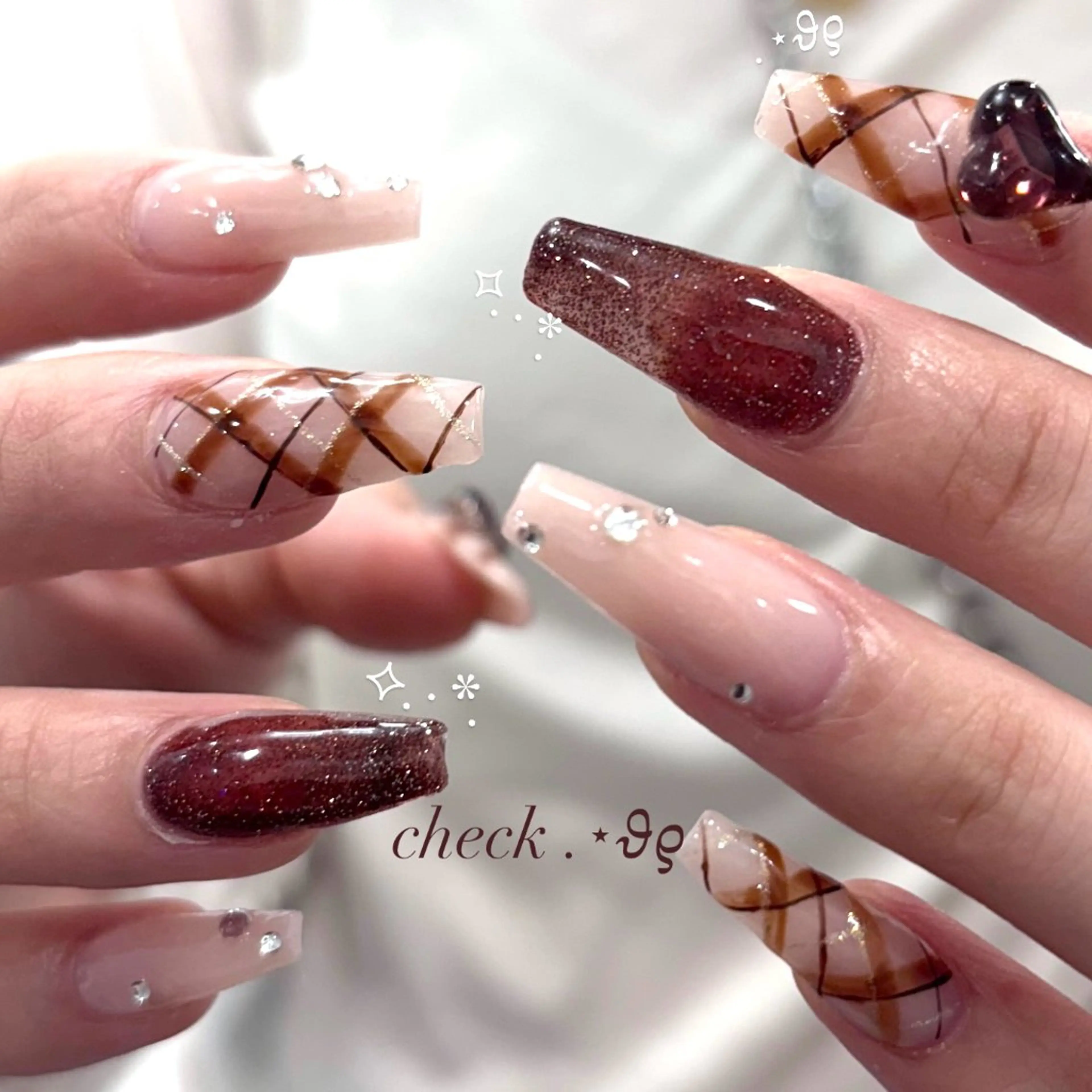 ネイル ハンドネイル 🍓リスブラン MELのネイルデザイン