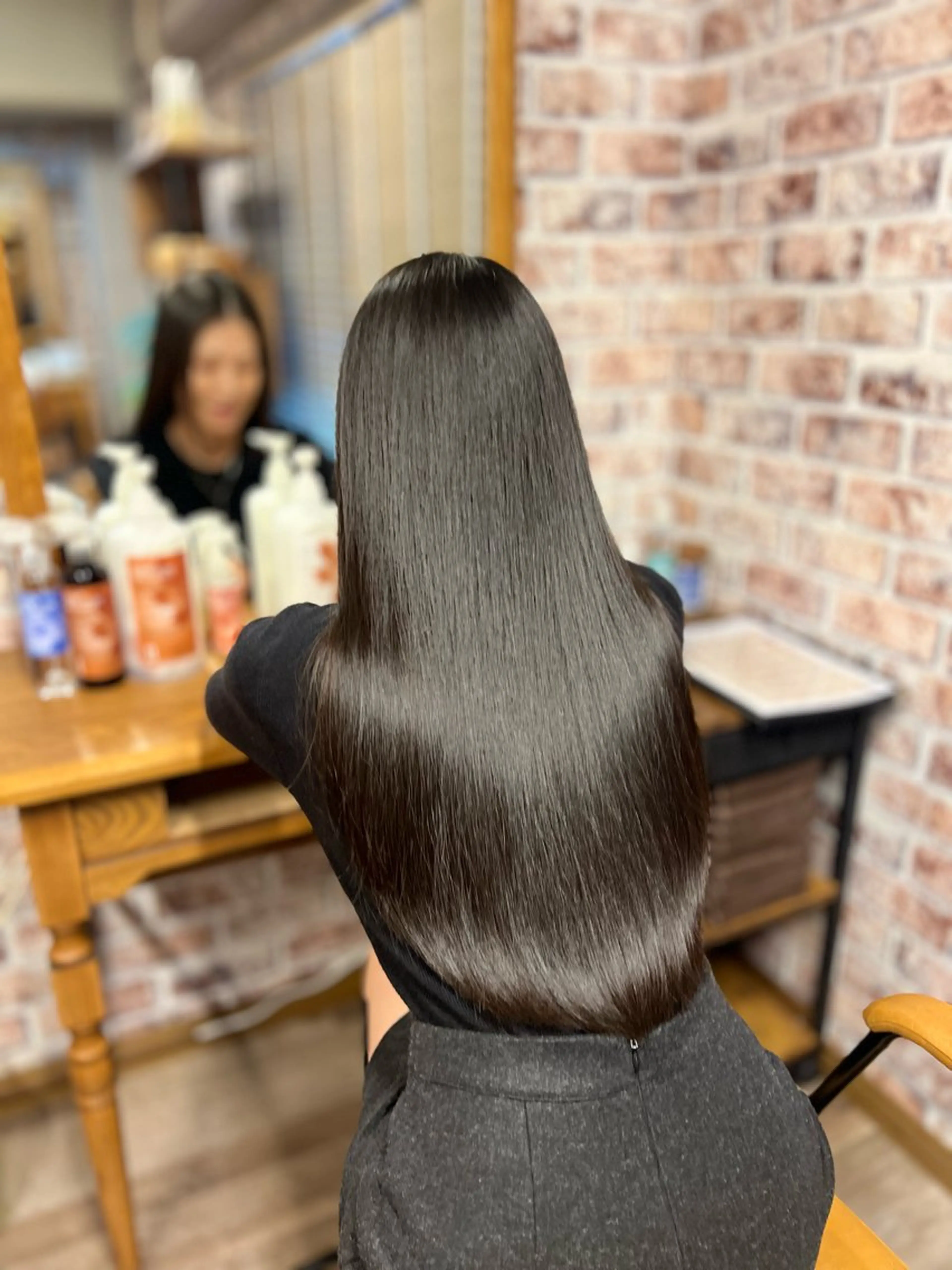 ロング カラー パーマ 髪質改善HALO トリートメント専門店のヘアスタイル