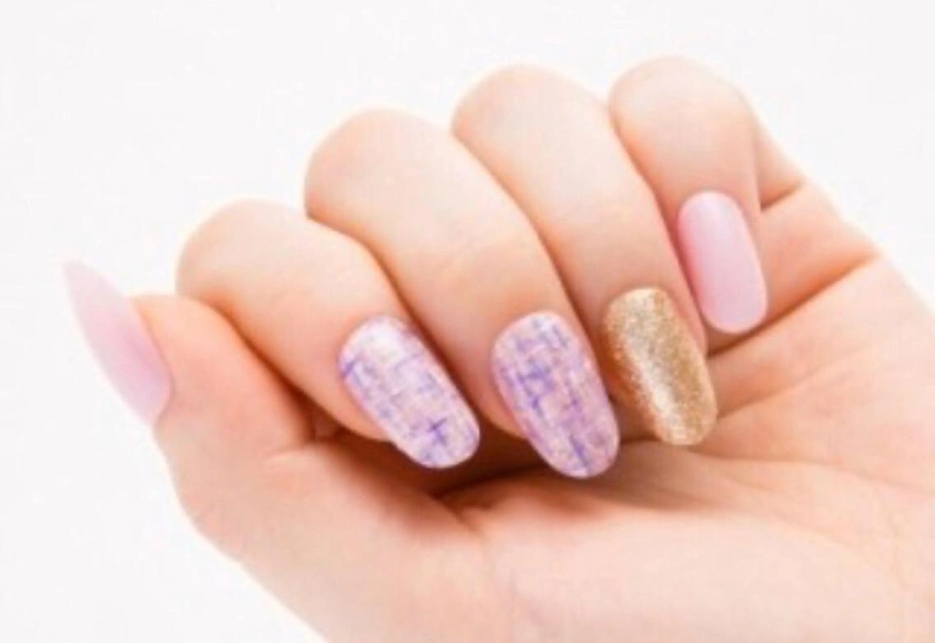 ネイル ハンドネイル ゲン レイカのネイルデザイン