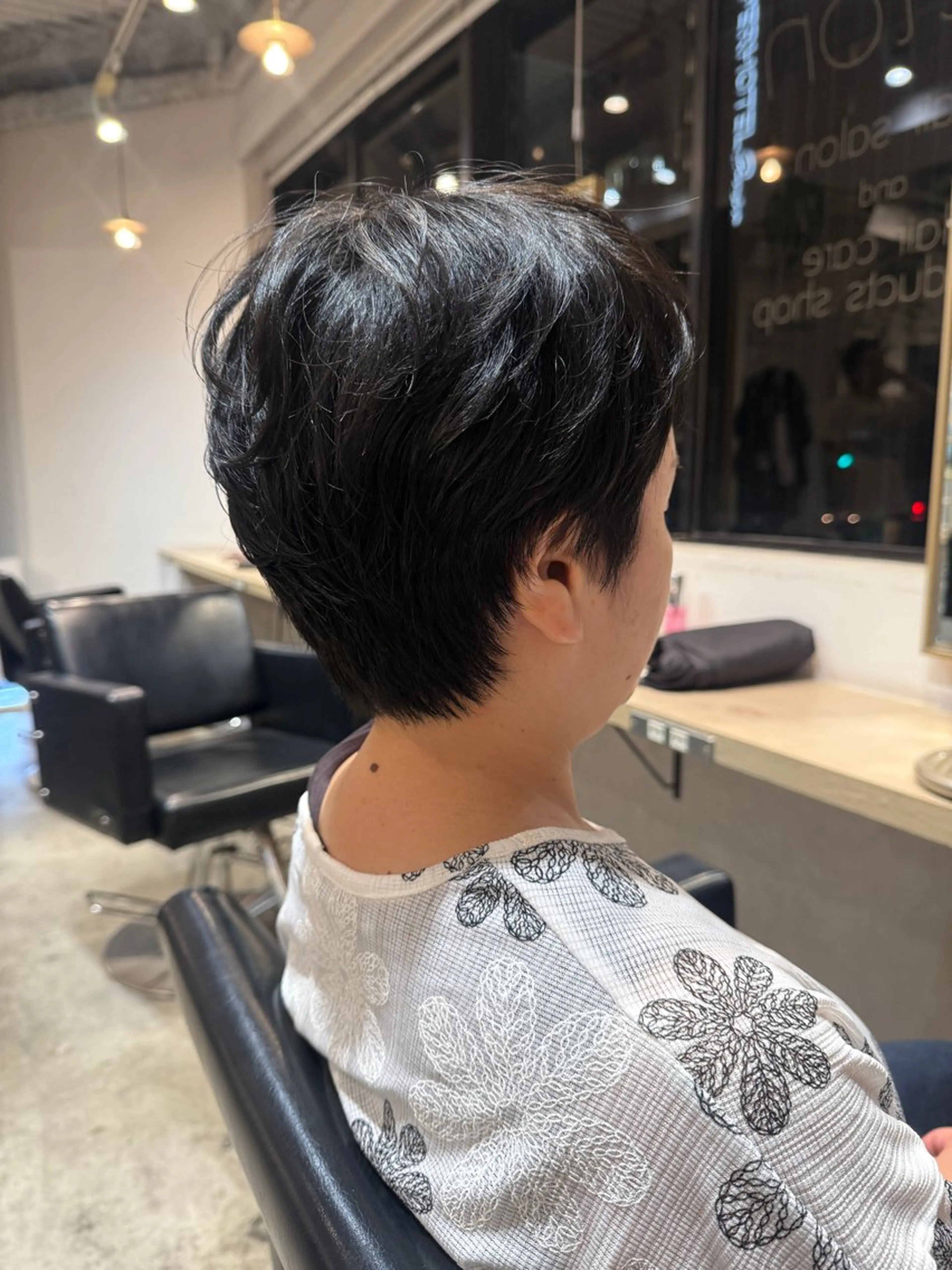 ショート 伊藤 まみのヘアスタイル