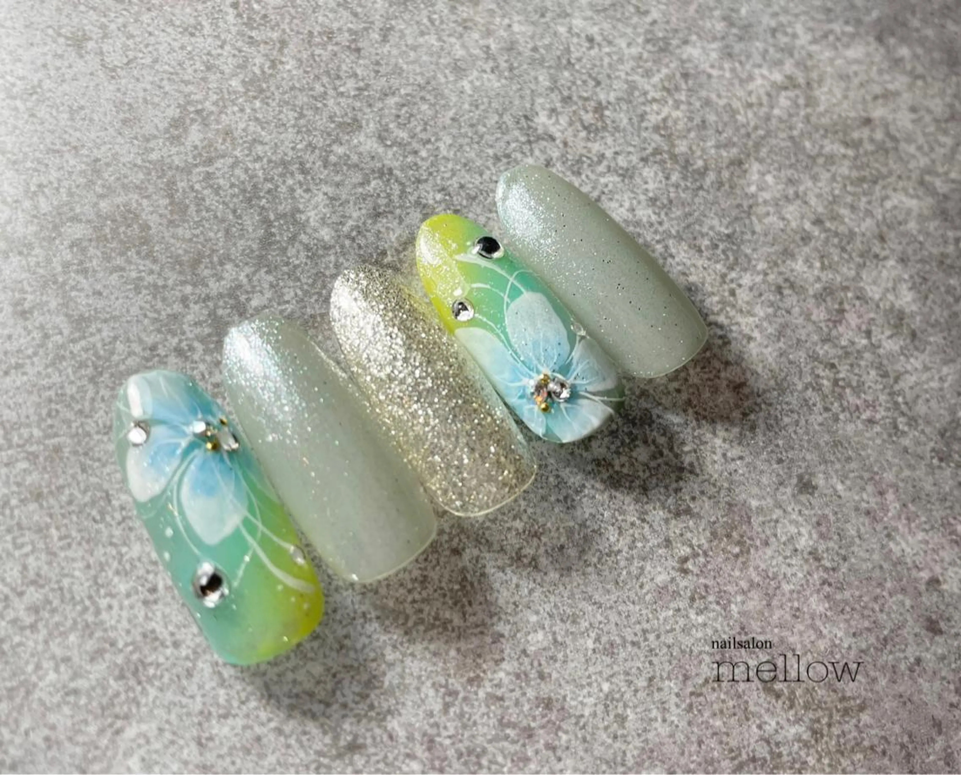 ネイル フラワーネイル 大山 浩美のネイルデザイン