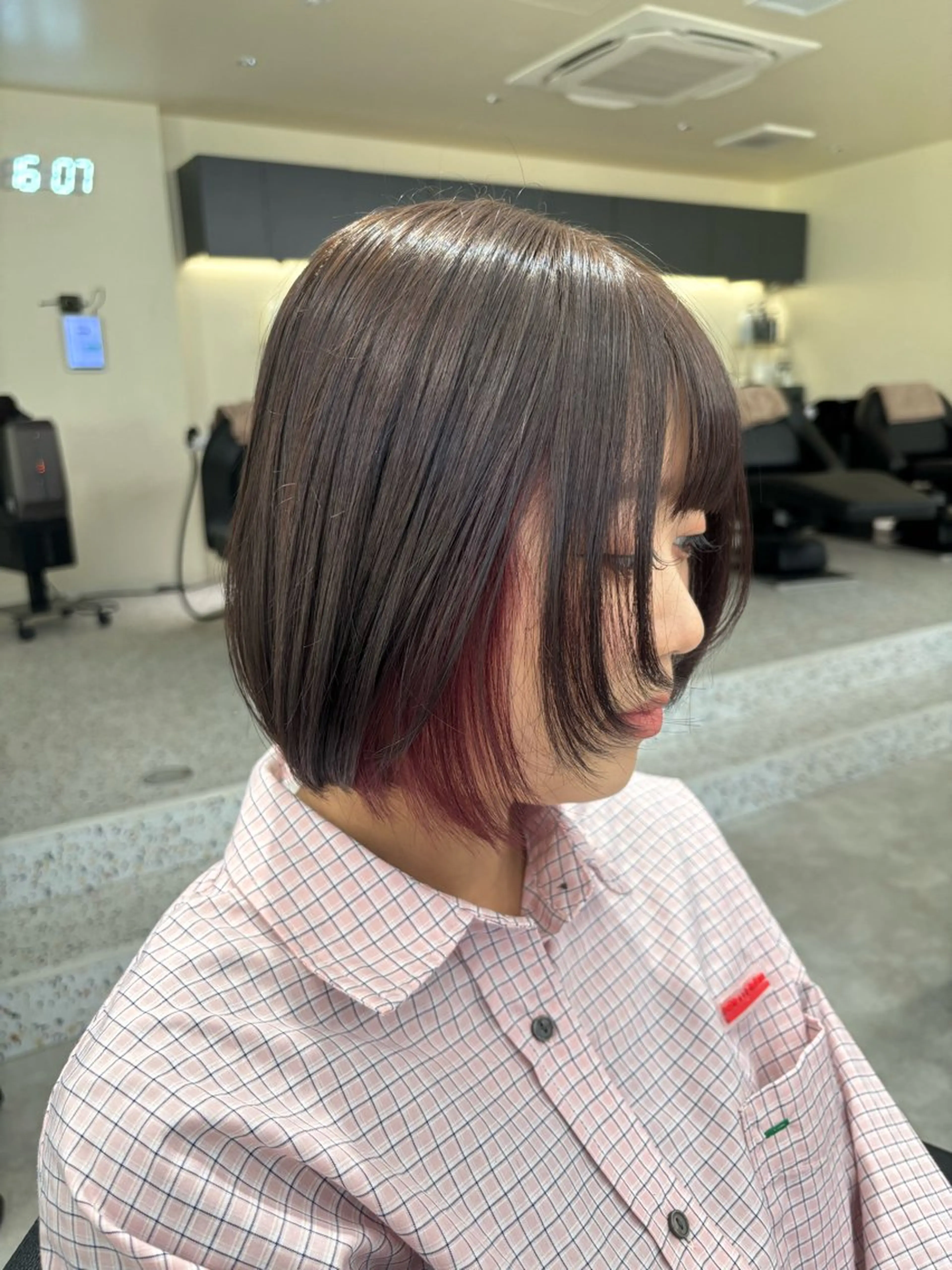 ミディアム Wカラー/暖色/べ ージュりく©︎🐝のヘアスタイル