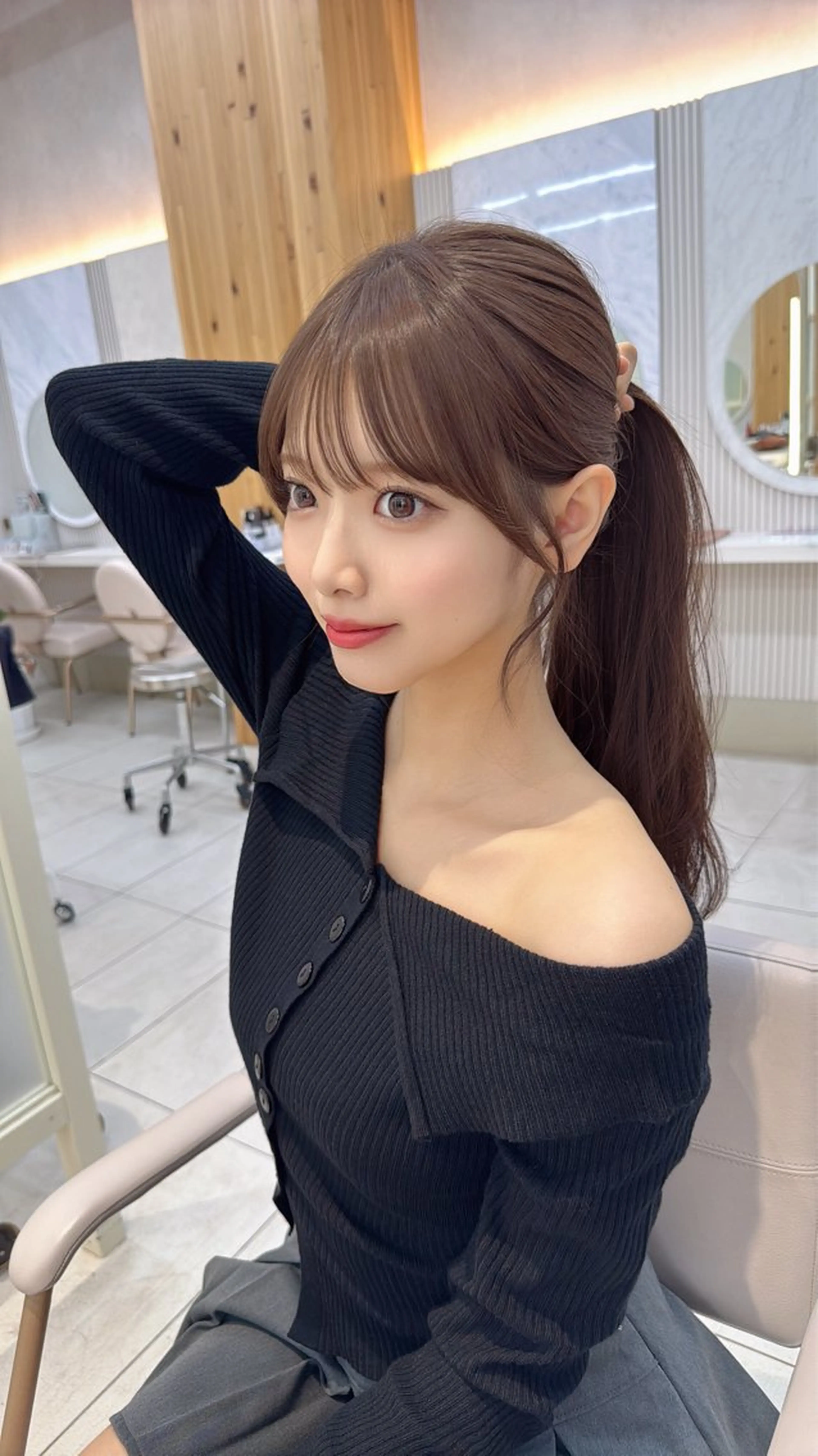 セミロング レイヤーカット/ 顔まわり/アオイのヘアスタイル