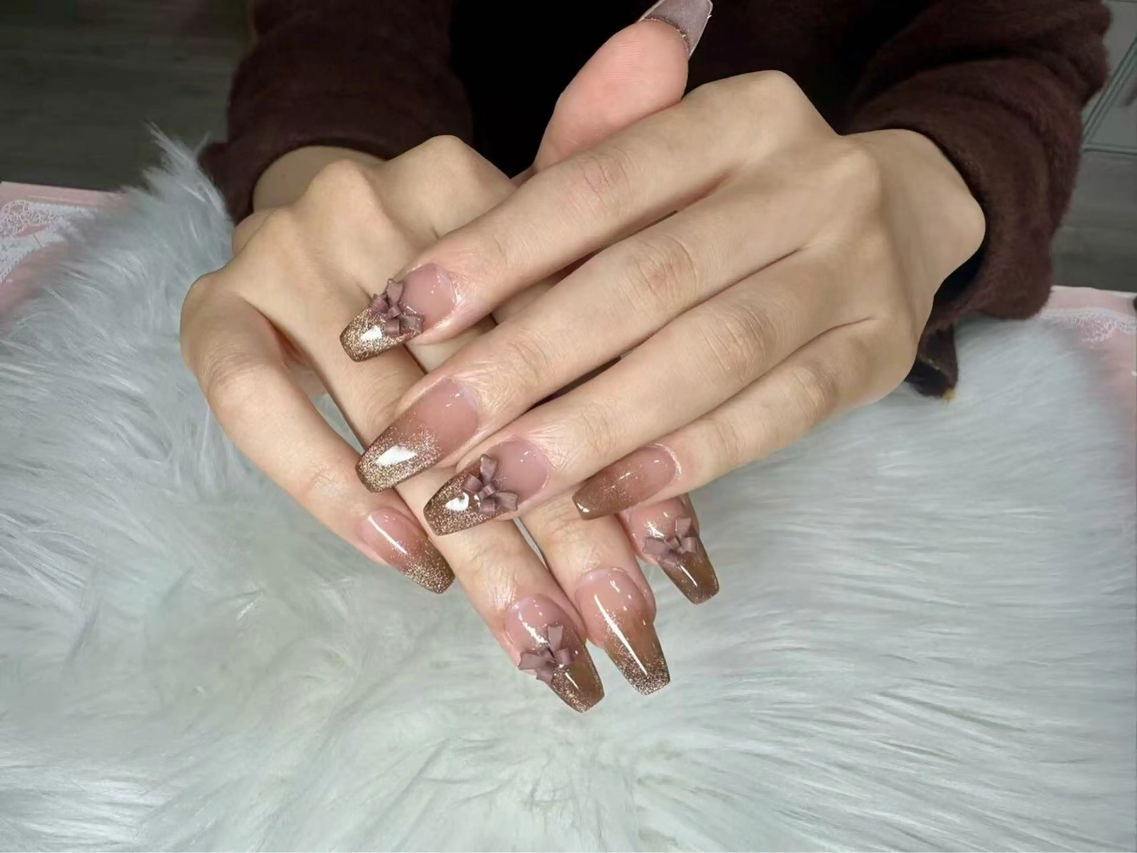 ネイル H’ami nailsalon 新大久保店所属・リサ 長さだし✨のネイルデザイン