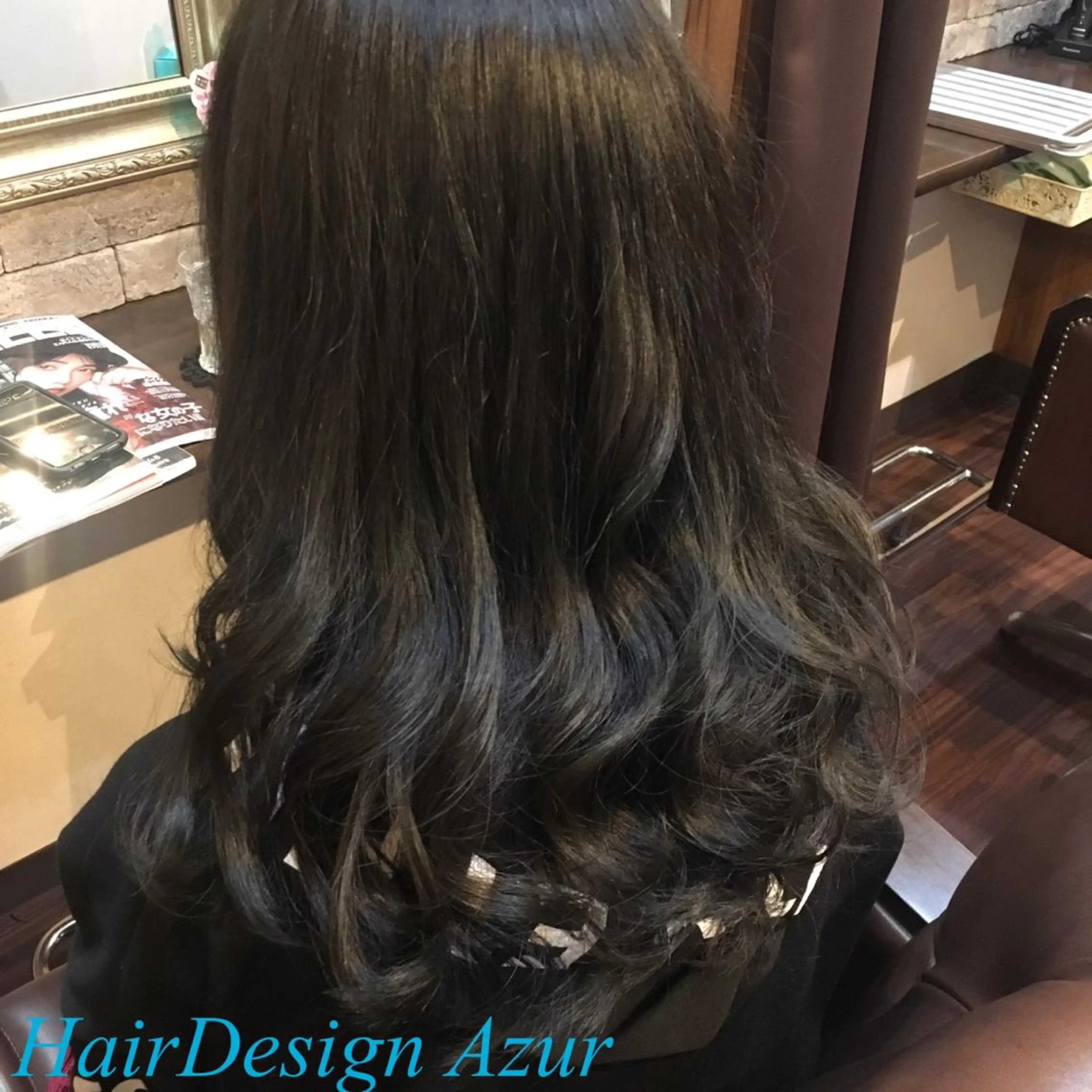 セミロング カラー HairDesign Azurのヘアスタイル