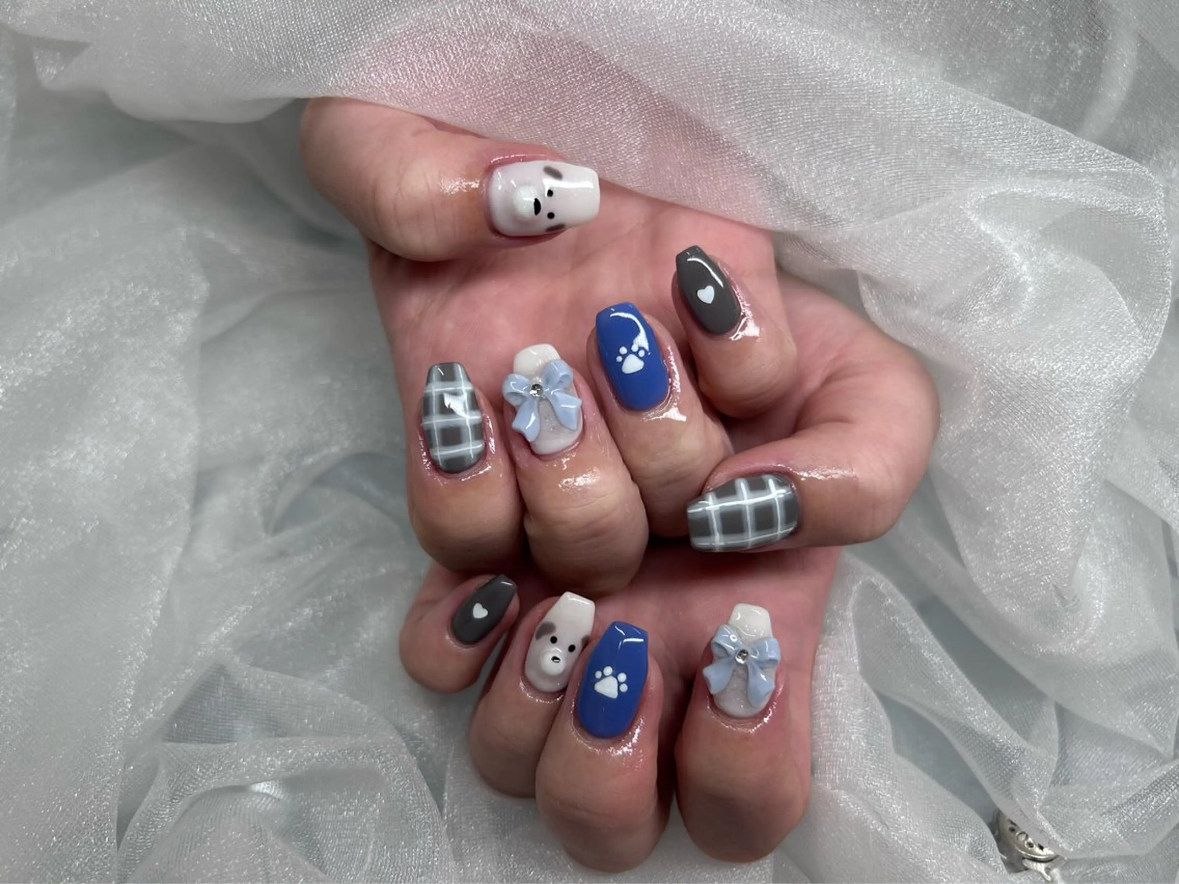 ネイル 持ち込み 加藤 楓子のネイルデザイン