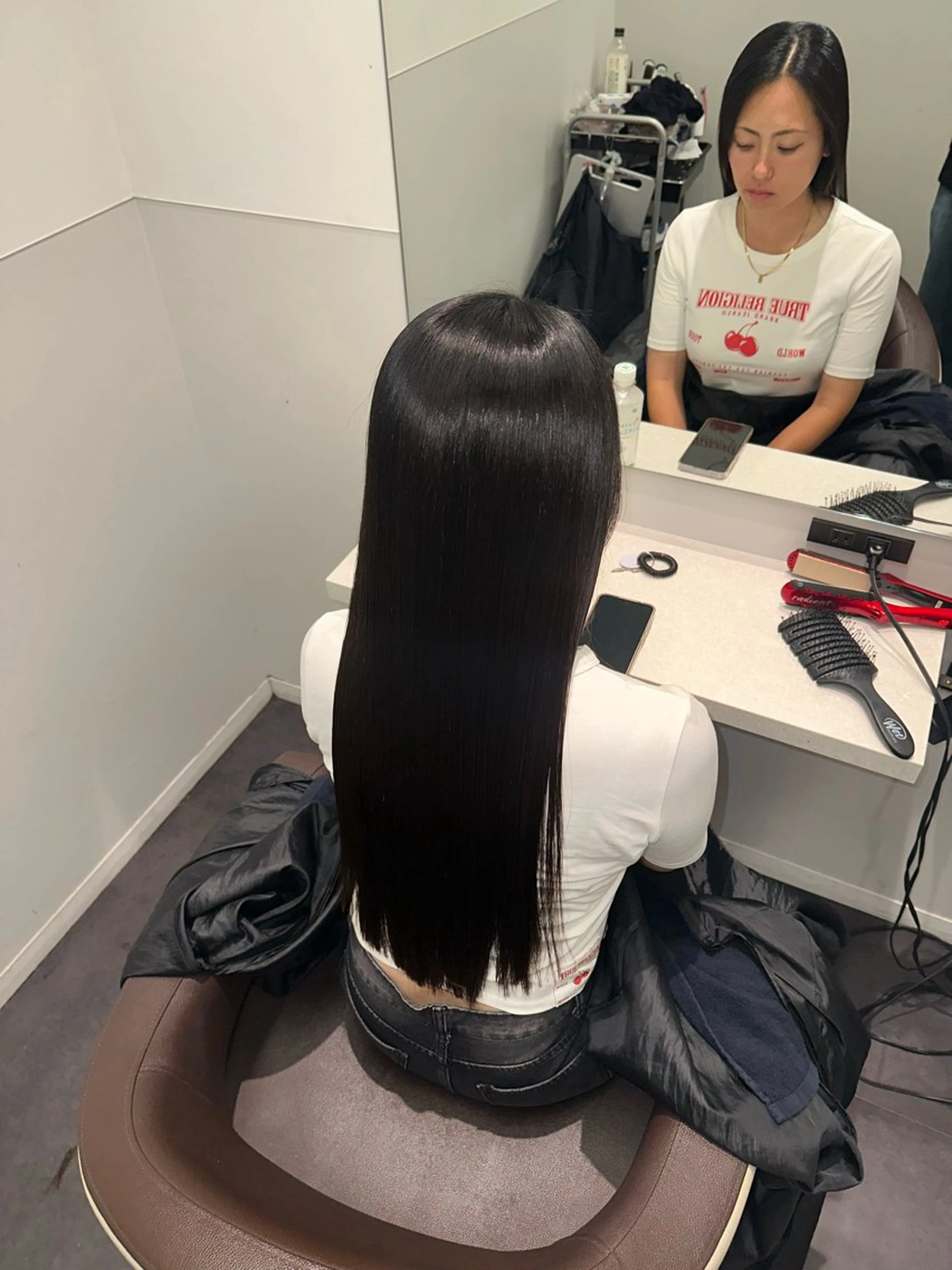 ロング Wisteria所属・美髪特化✨ 伊織✨縮毛矯正✨のヘアスタイル