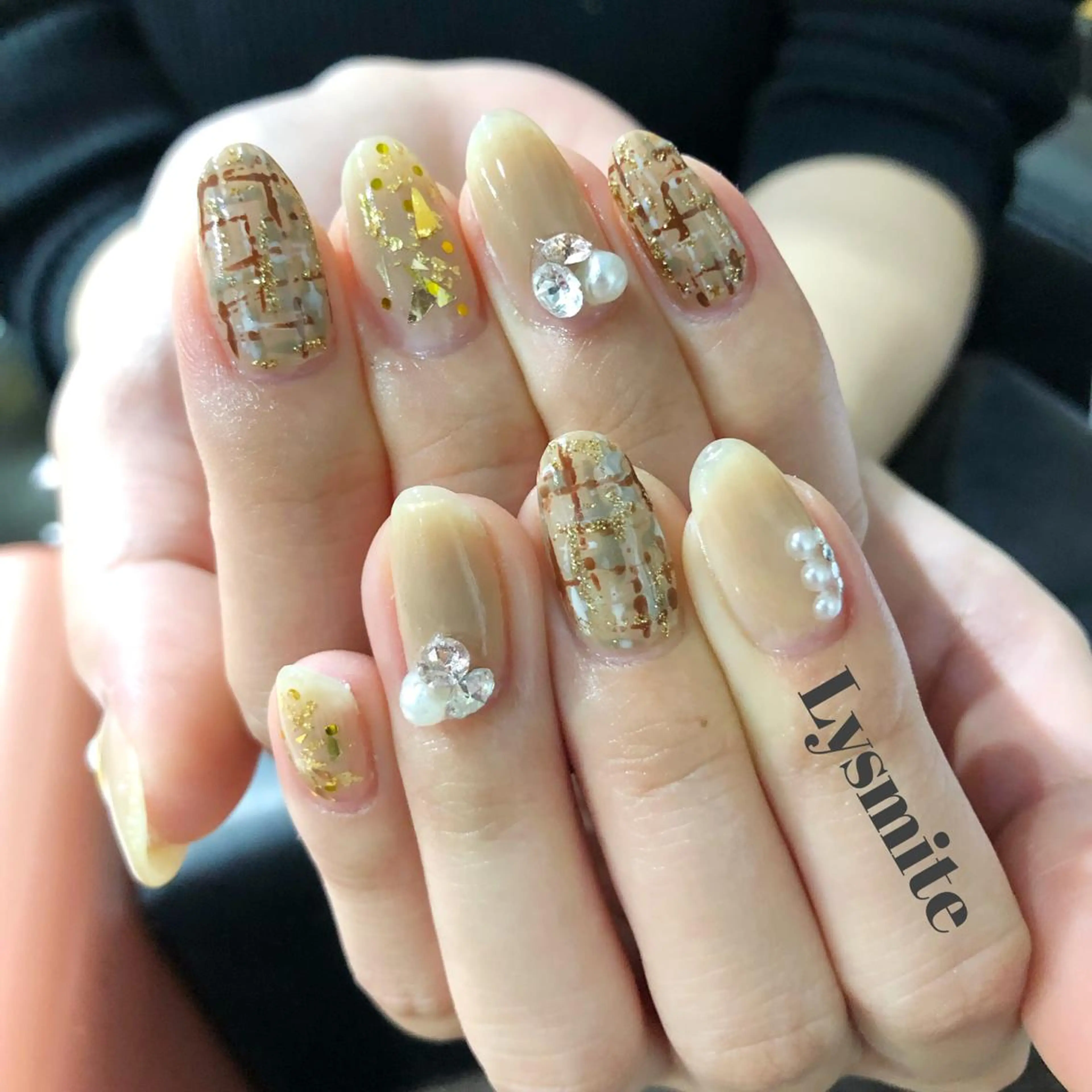 ネイル ツイードネイル Lysmite所属・岩本 美香のネイルデザイン