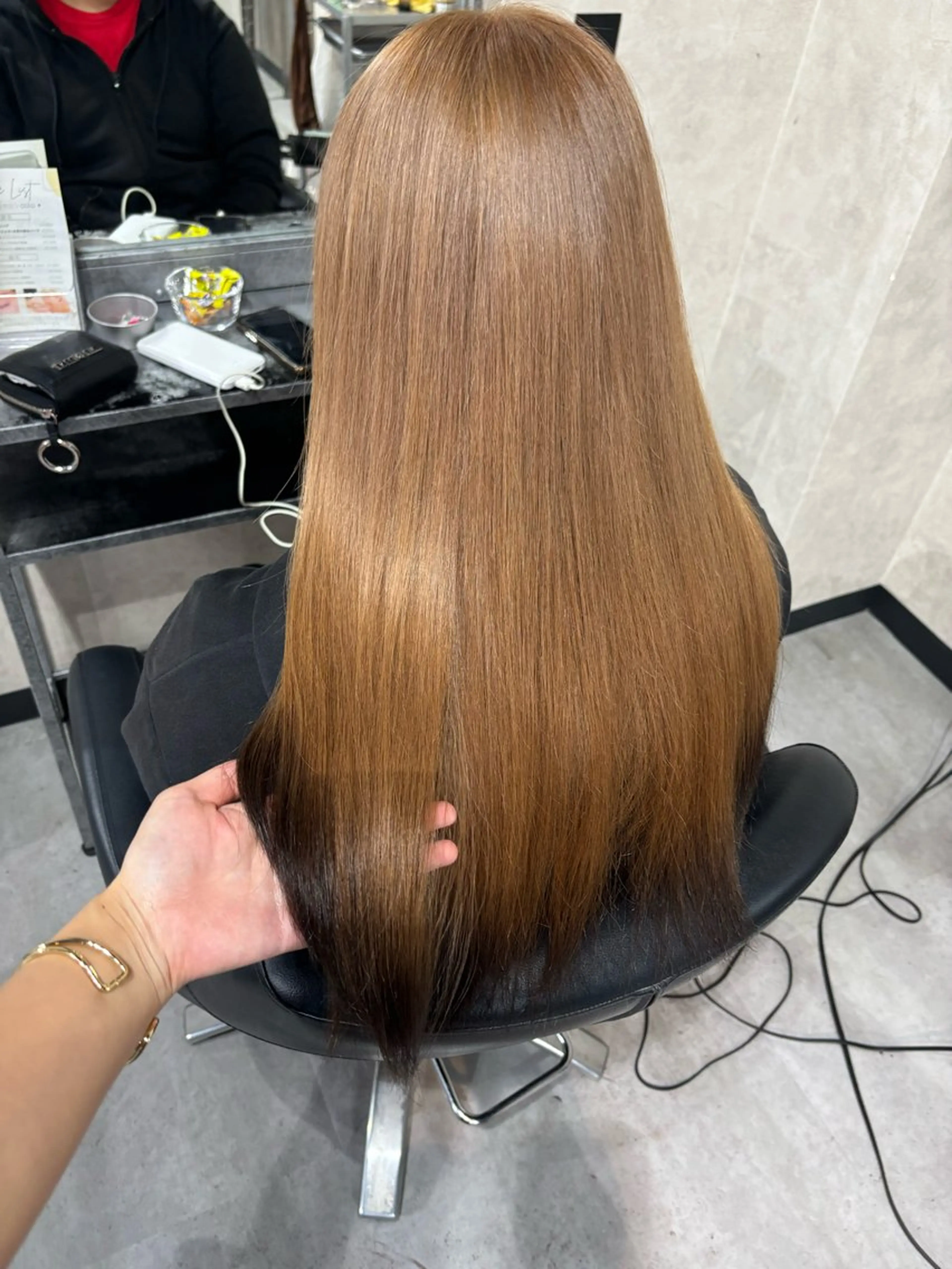 ロング KISS SWAN所属・KISSSWAN Remiのヘアスタイル