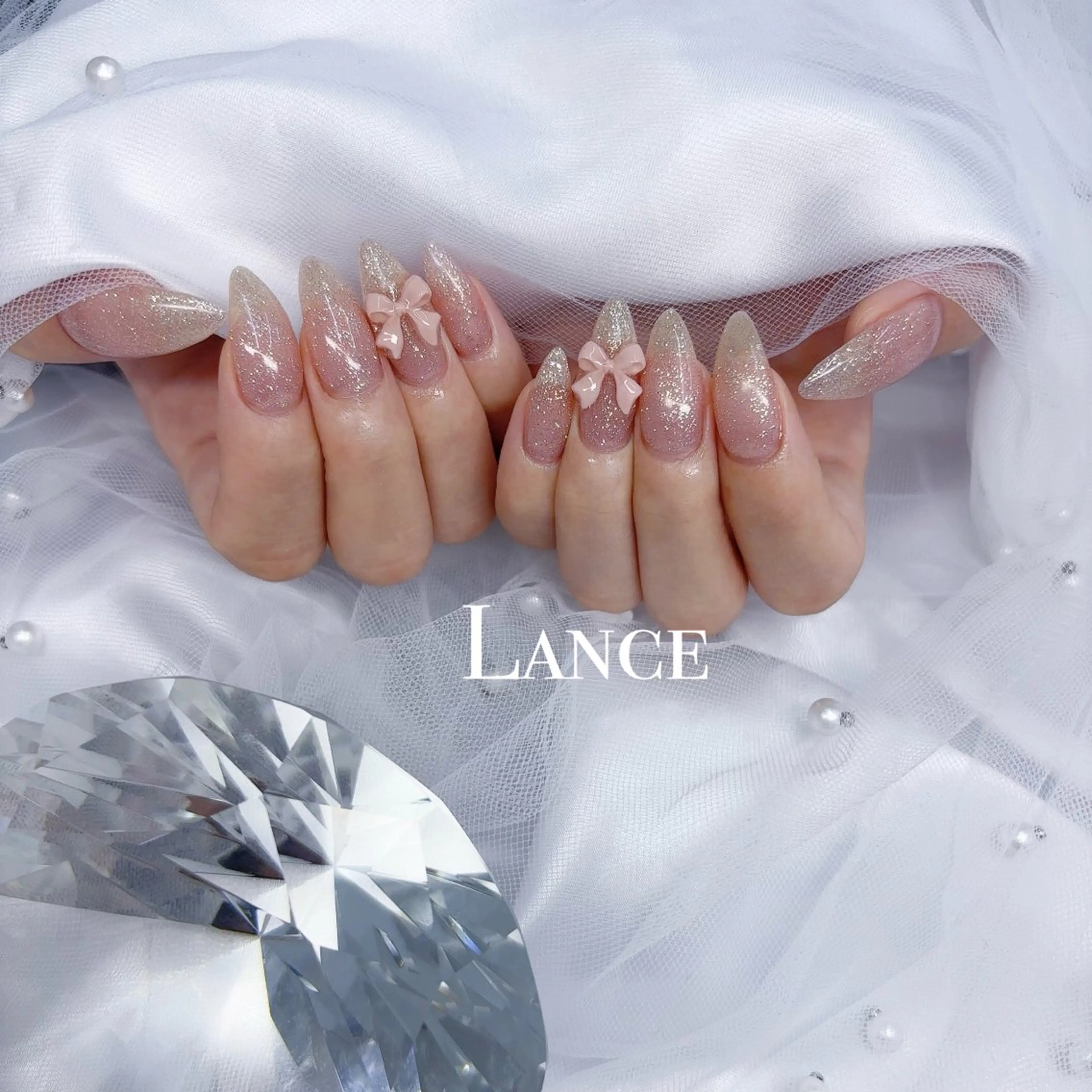 ネイル オーロラネイル フットネイル フレンチネイル ガラスフレンチ 氷ネイル・うるうるネイル ハンドネイル Lance nailのネイルデザイン