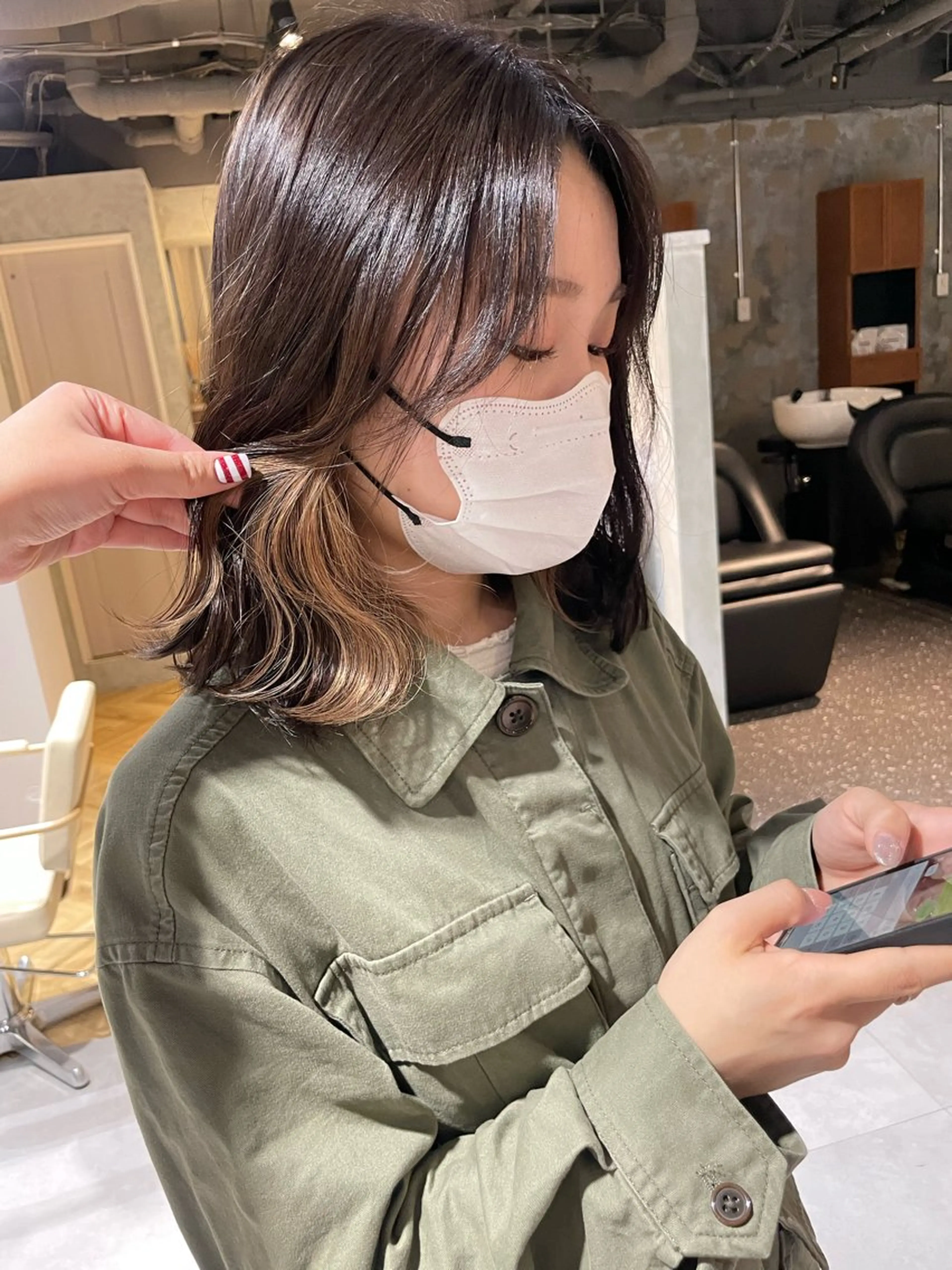 ショート カラー ブリーチ デザインカラー かわにし ひなた🐰のヘアスタイル