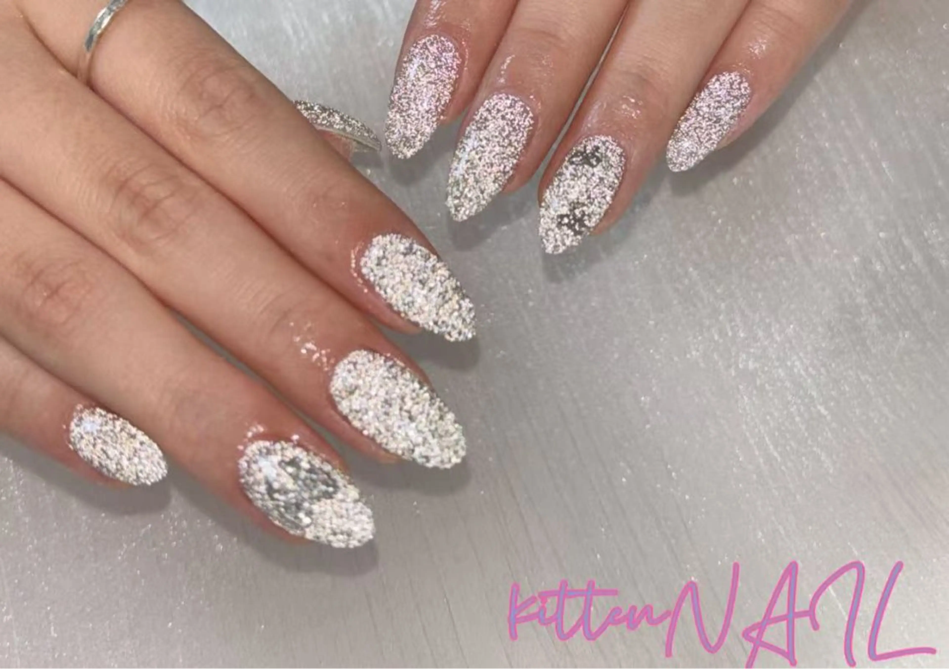 フラッシュネイル¥1980(ジェル付き)オフ付きの写真