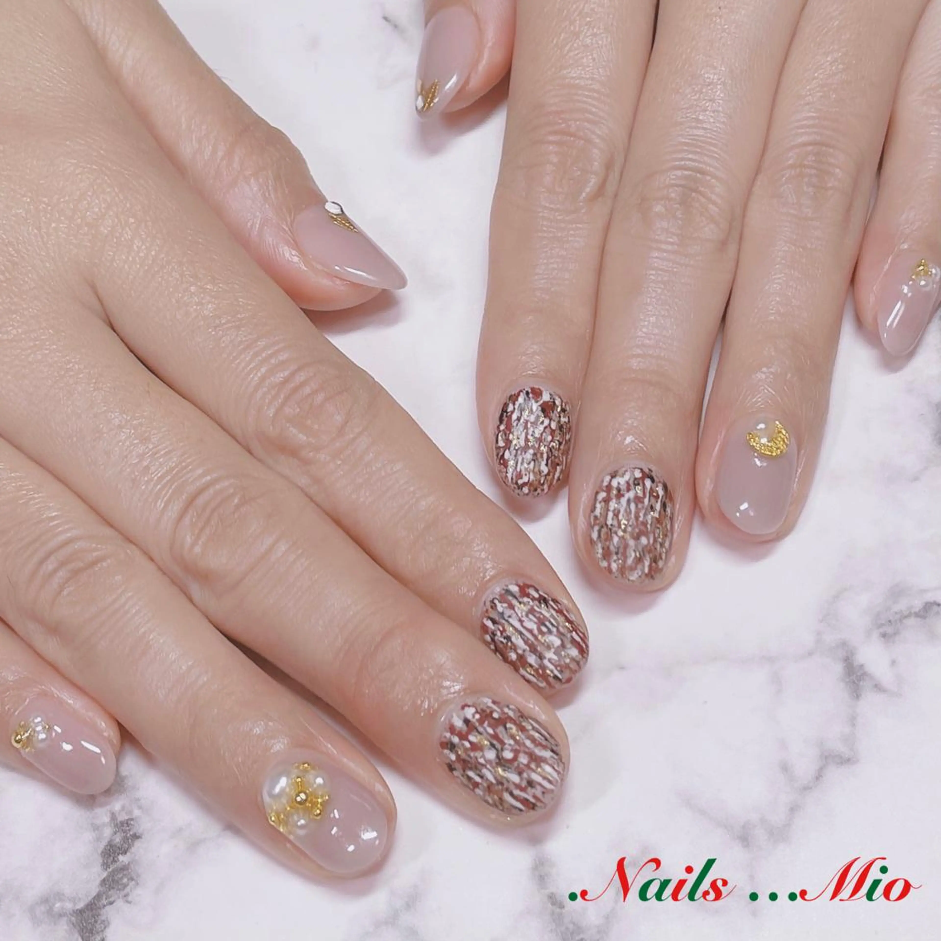 ネイル .Nails Mio 赤羽西ネイルサロンのネイルデザイン