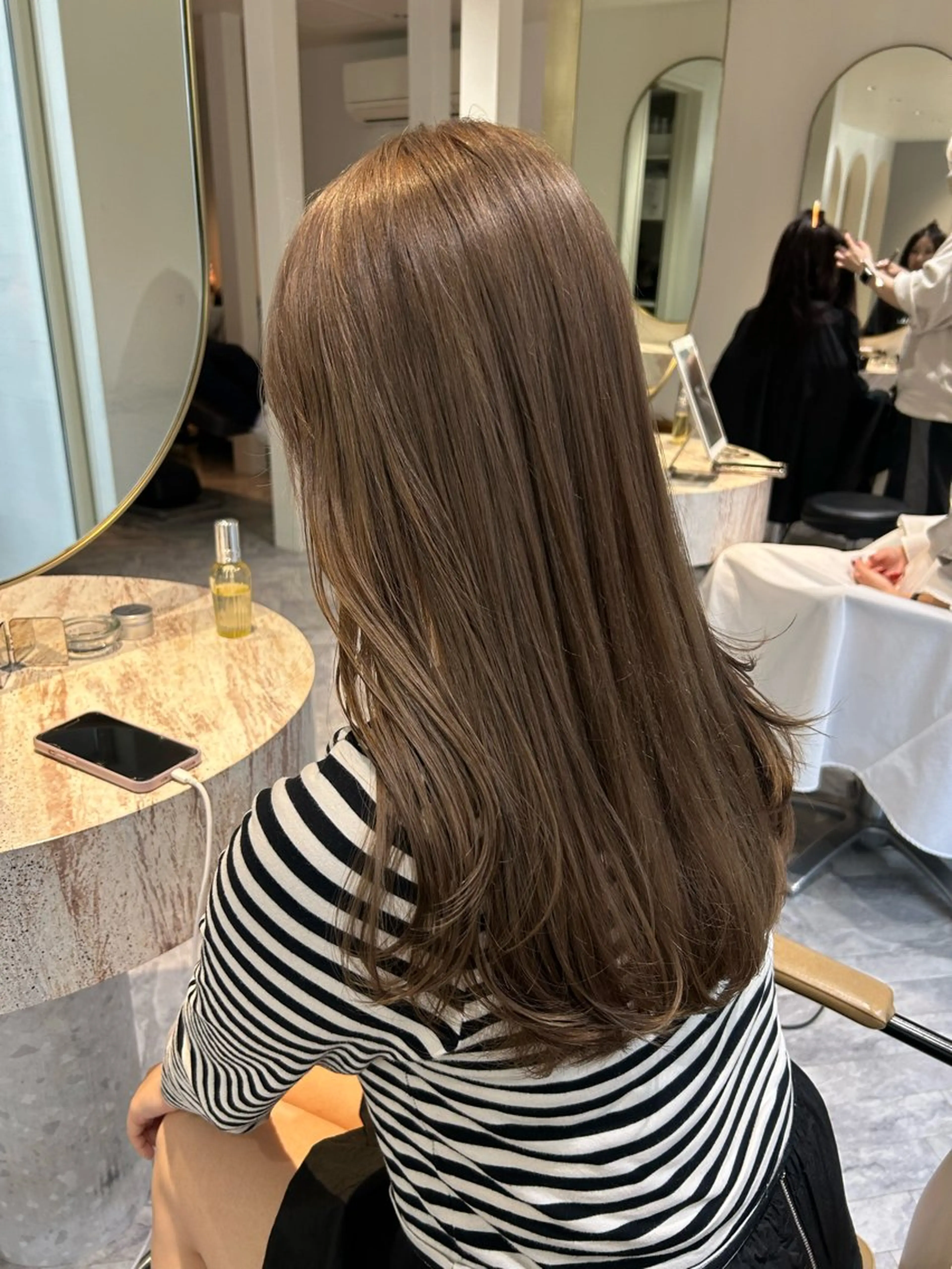 セミロング カラー カット ヘアカラー トリートメント じゅわっと暖色カラー 🍊Moemiのヘアスタイル
