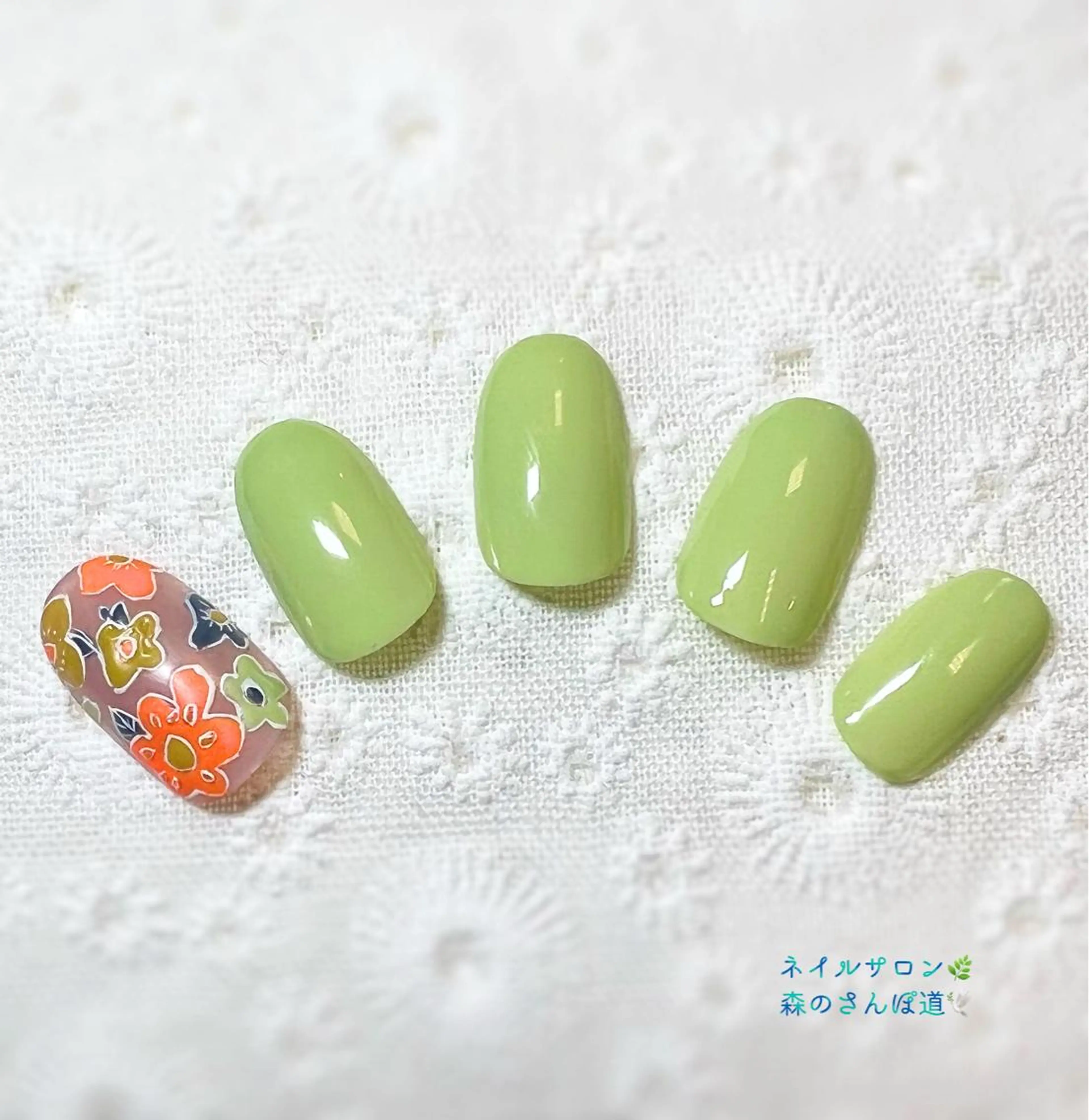 ネイル ハンドネイル 森のさんぽ道所属・ショートネイル 森のさんぽ道のネイルデザイン
