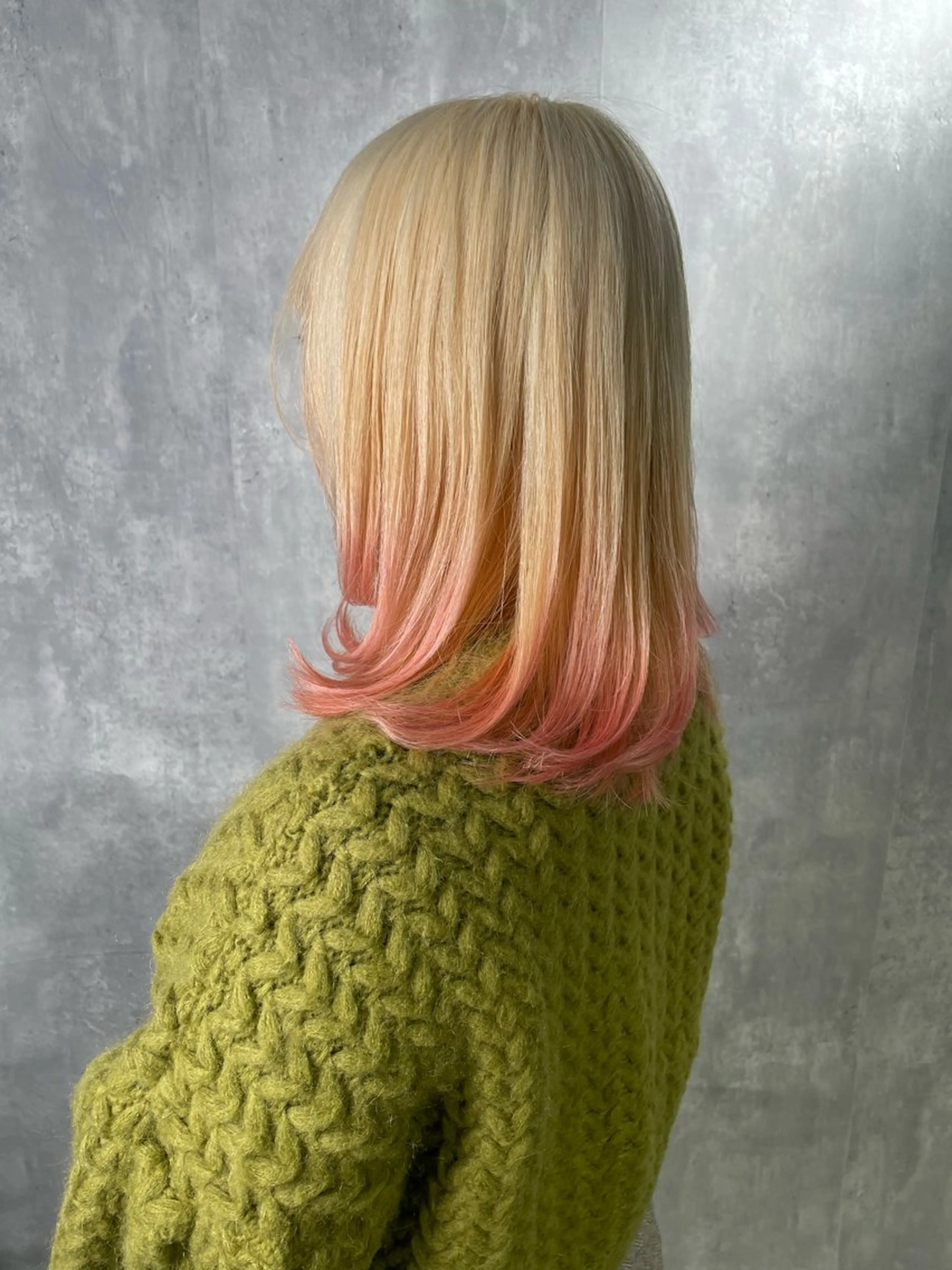 ミディアム カラー ブリーチ 抜きっぱなしブロンド ピンクカラー ヘアカラー トリートメント ハイトーン/レイヤー /ケアブリーチ石川治のヘアスタイル