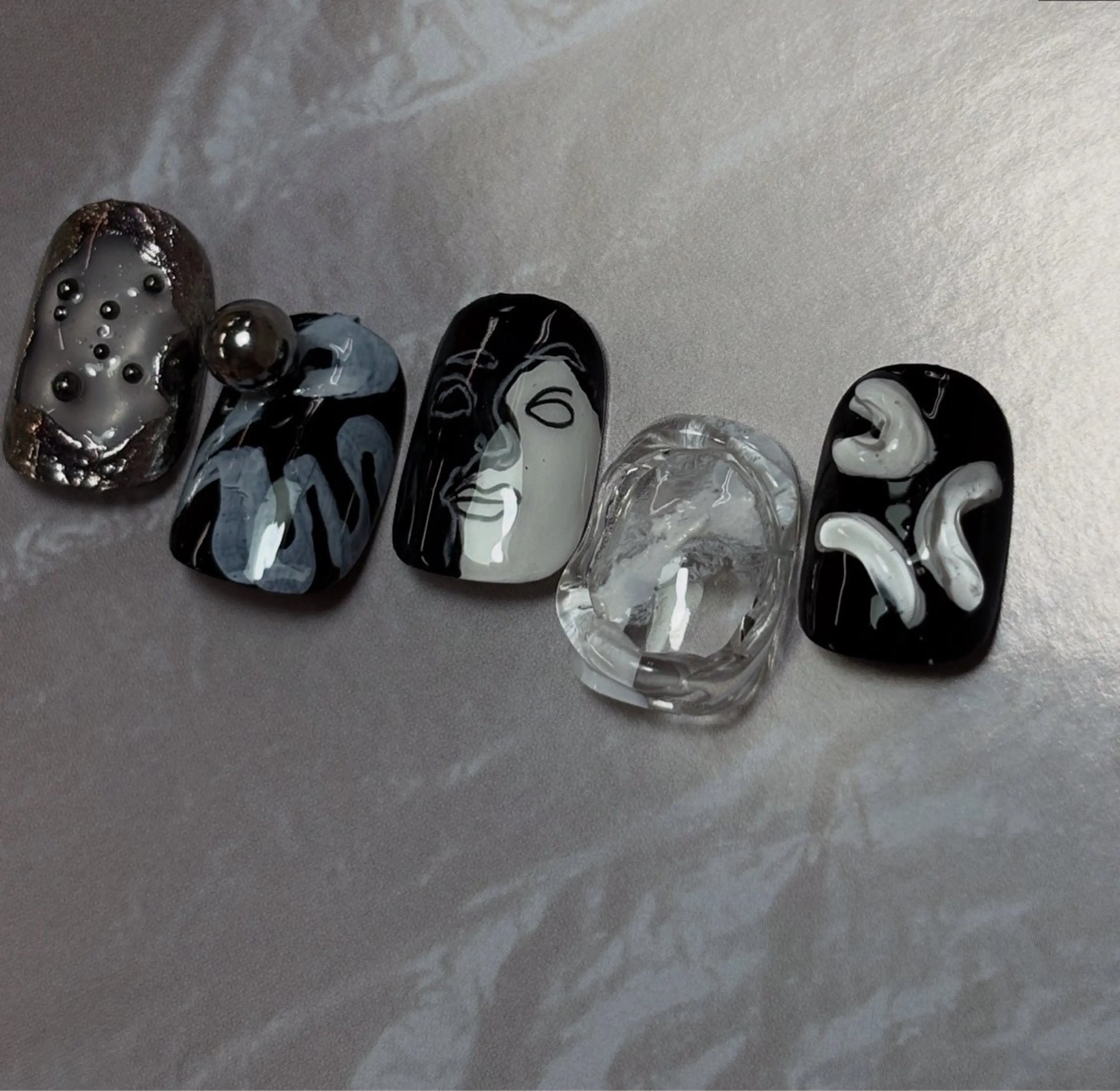 ネイル ULL miriのネイルデザイン