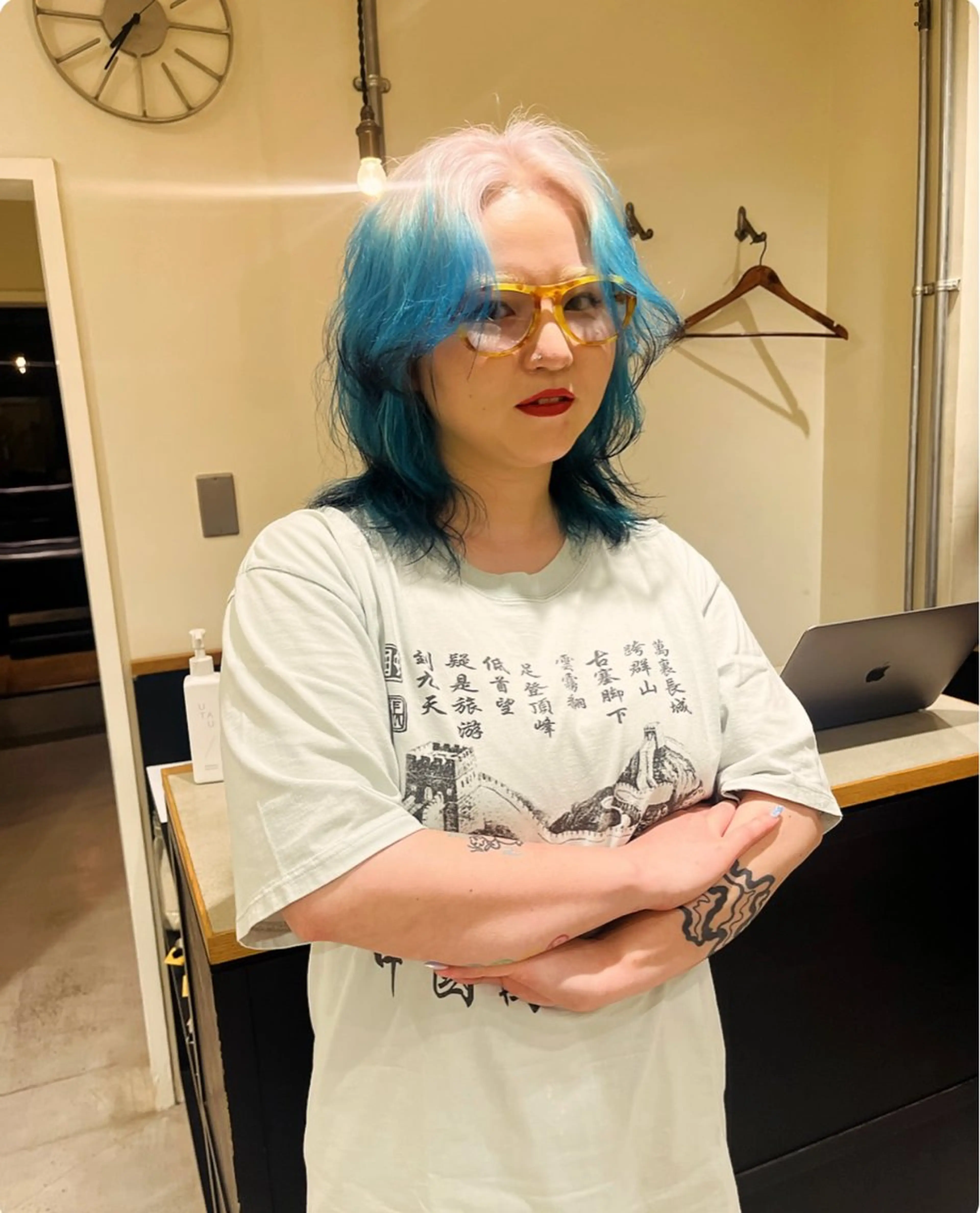 ミディアム ヘアカラー 🦮shiori アイドルオタク🦮のヘアスタイル