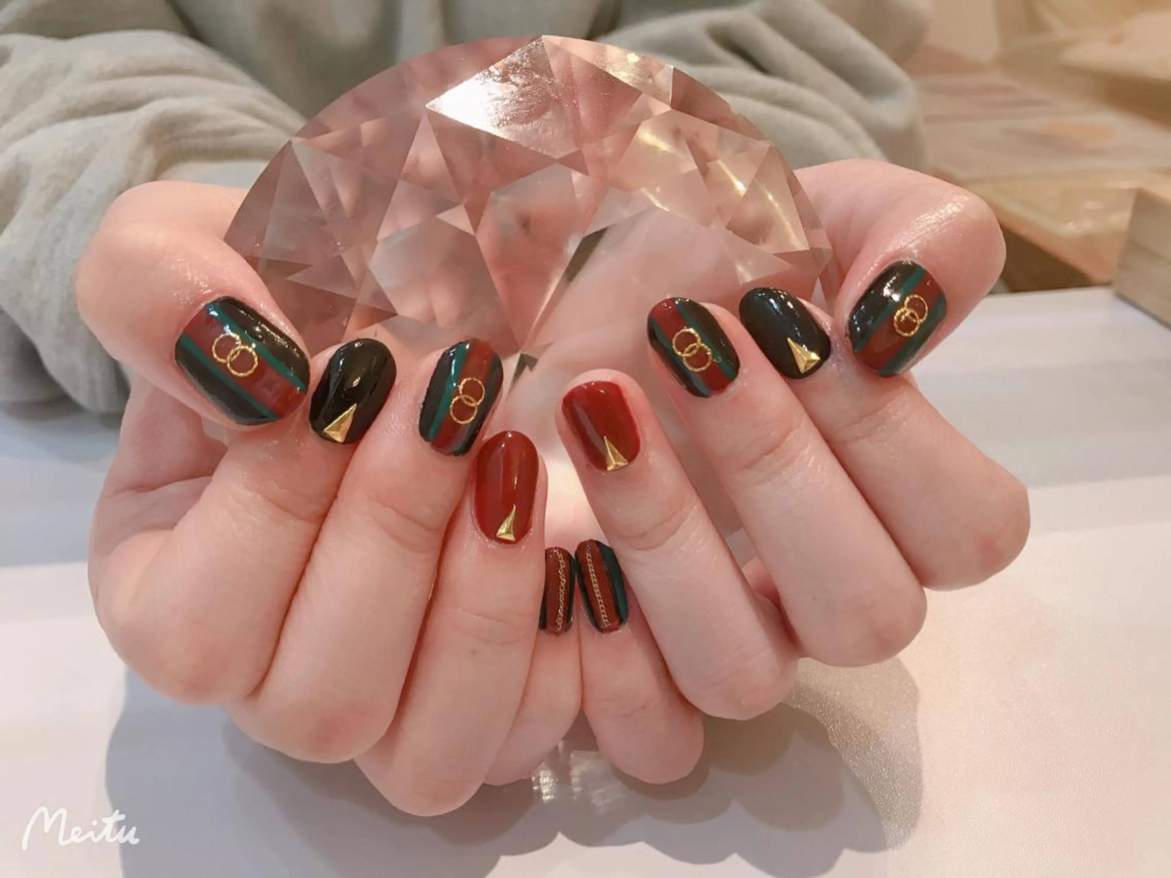 ネイル アートネイル SINCERELY シンシアリー🌈のネイルデザイン