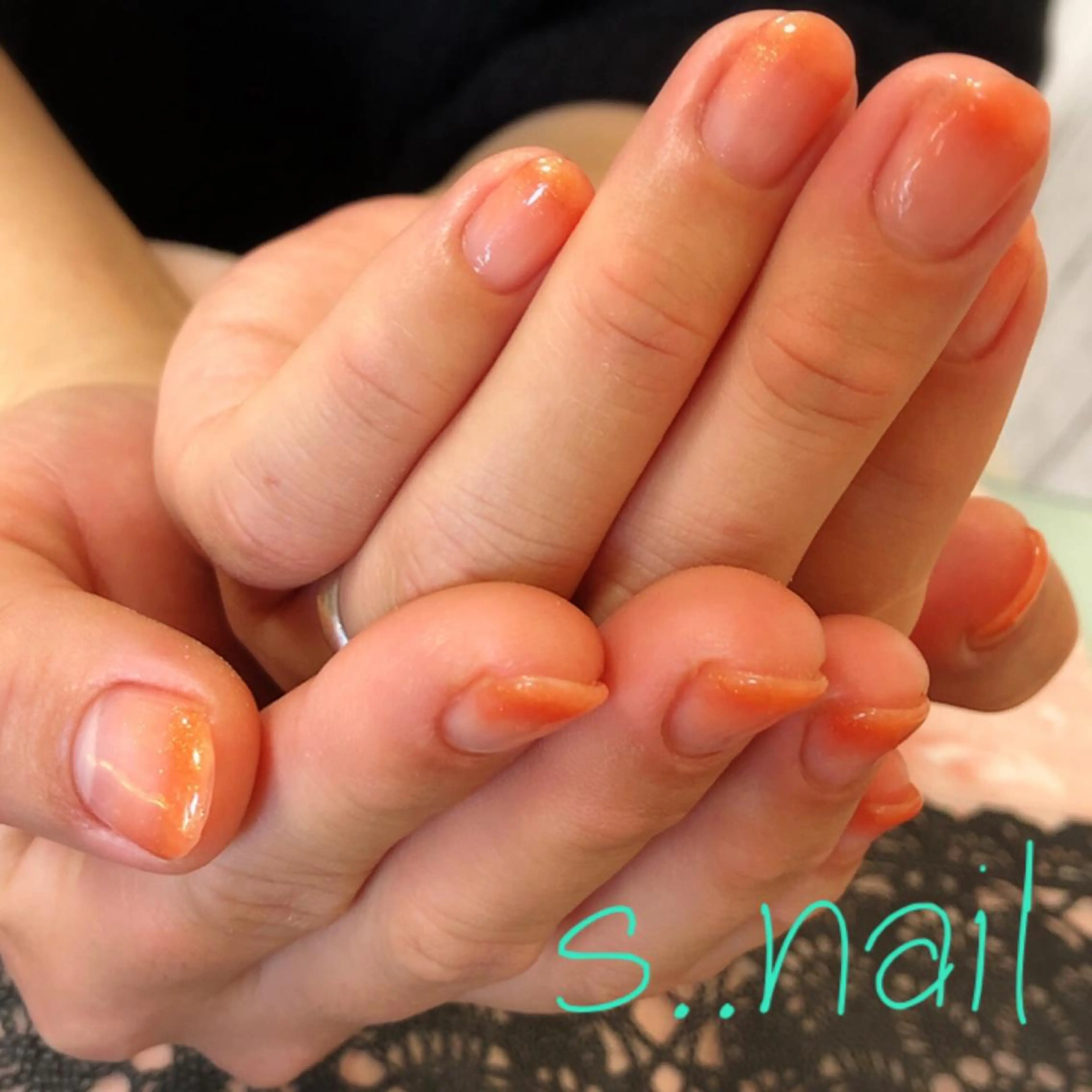 ネイル グラデーション ラメ(グリッター) オレンジ s..nail / MORITAのネイルデザイン