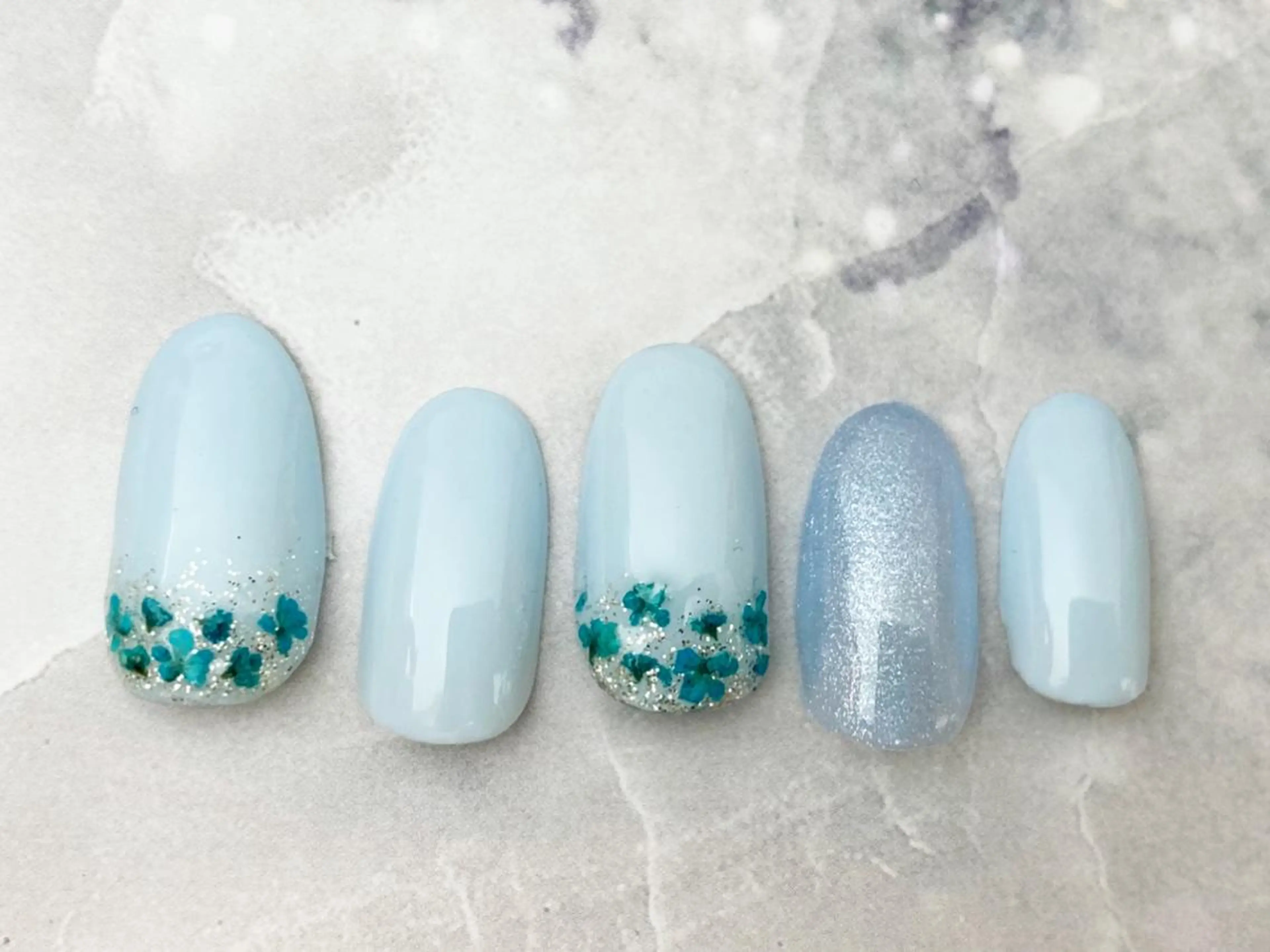 マツエク・マツパ リセ有楽町店 ネイリストのネイルデザイン