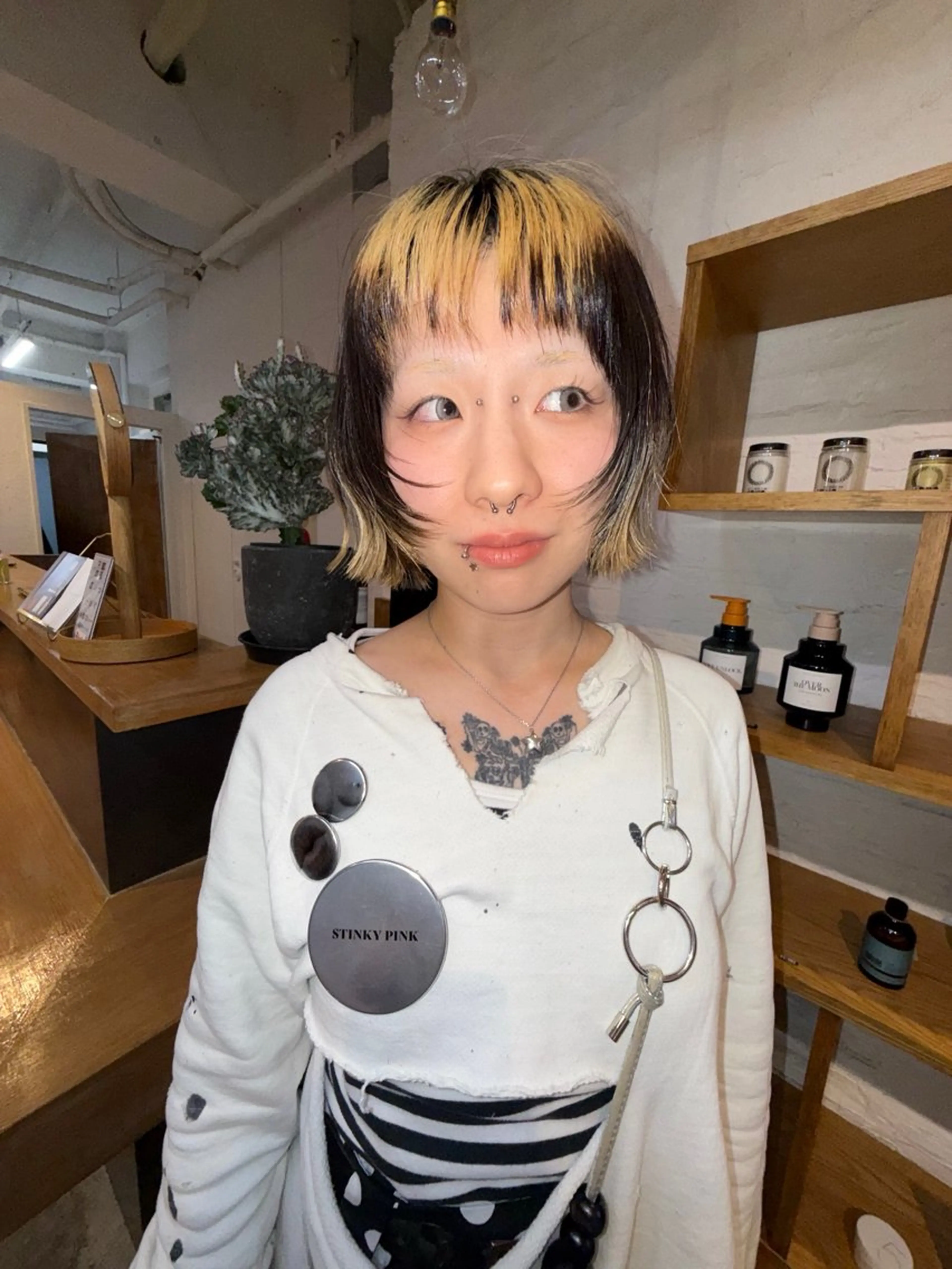 ショート YURiA レイヤー🫧暖色のヘアスタイル