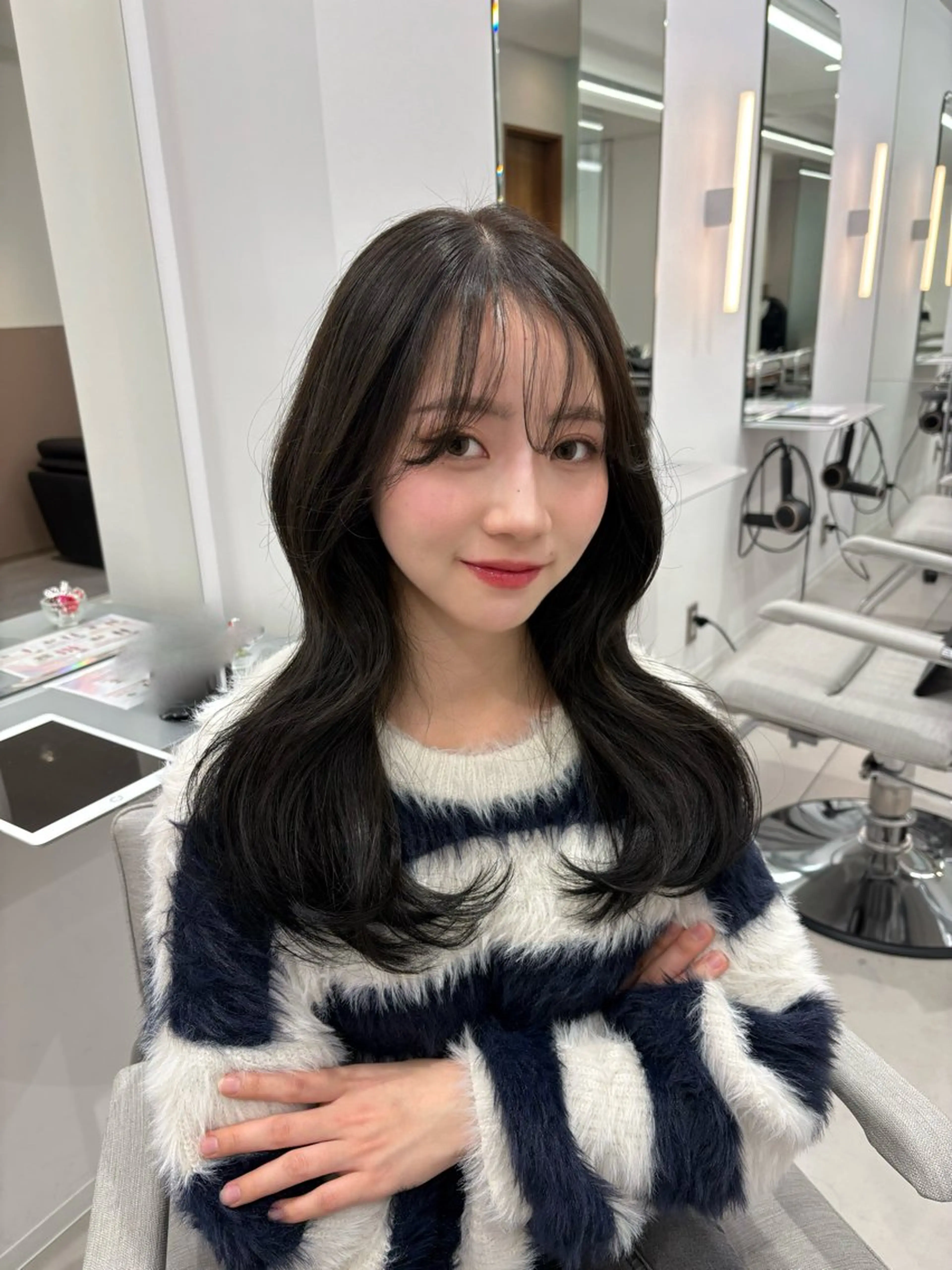 セミロング 透明感color♡ Ibukiのヘアスタイル