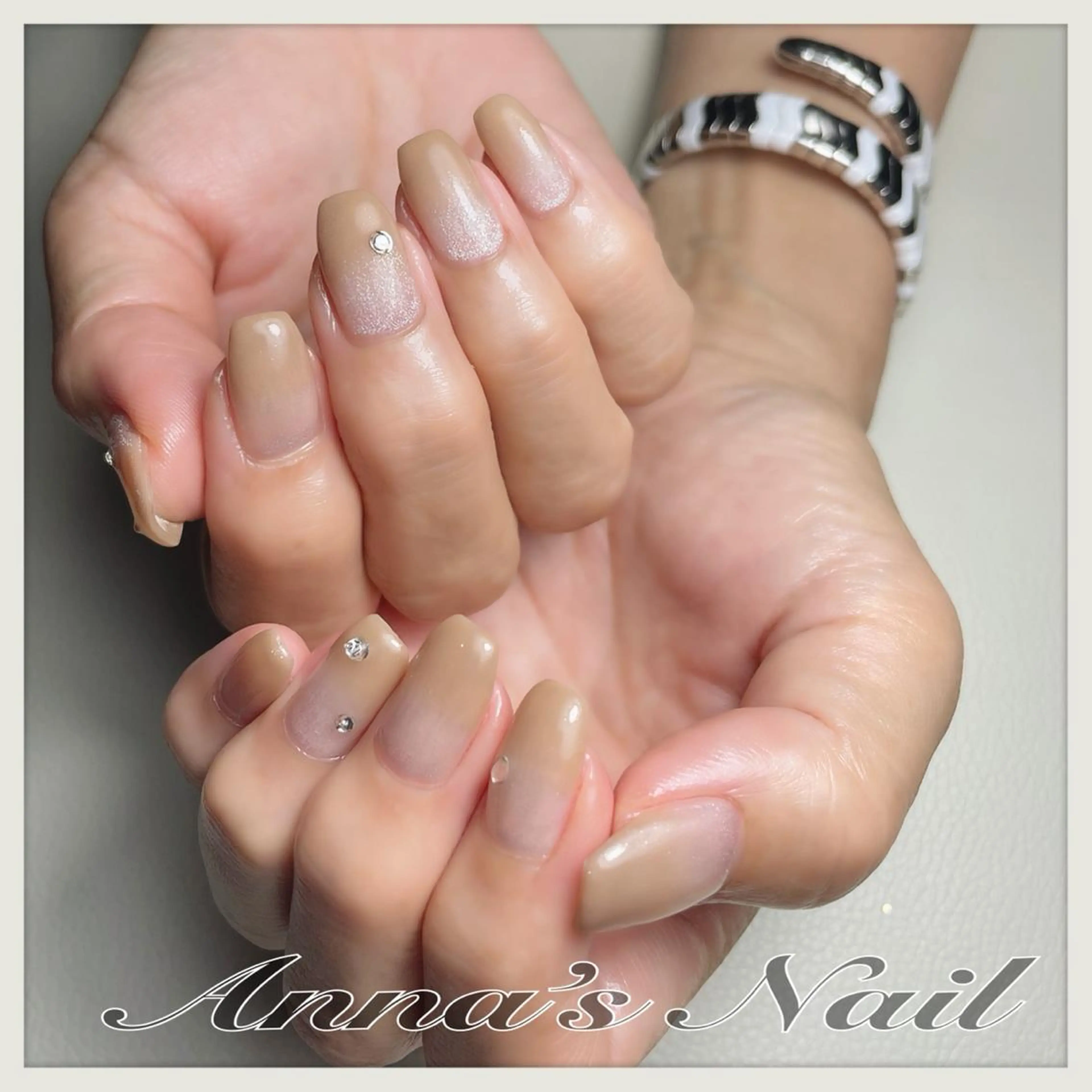 ネイル マグネットネイル ワンホンネイル Anna’s Nail所属・清口 杏奈のネイルデザイン