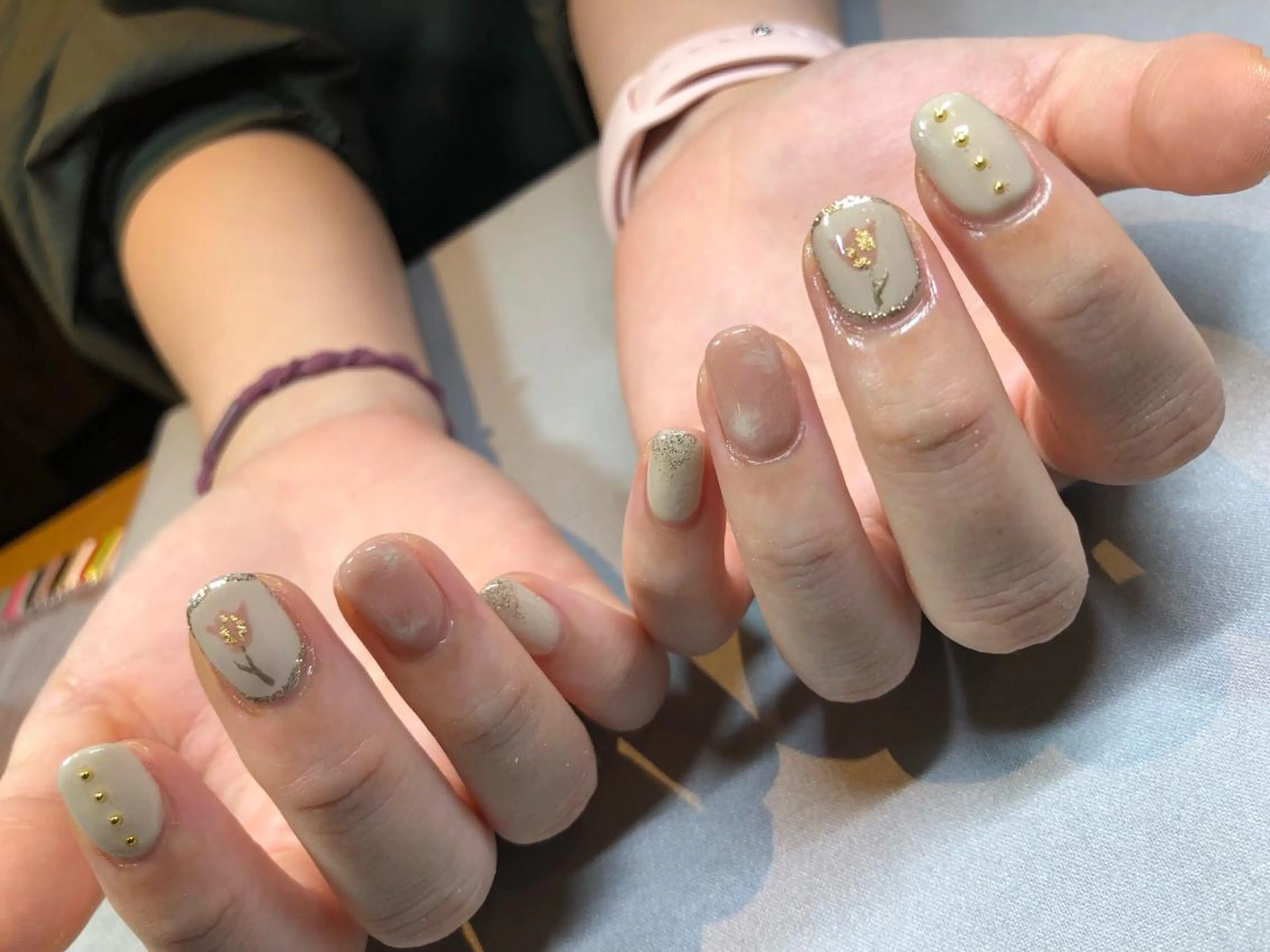 ネイル iiloo aromaworksのネイルデザイン