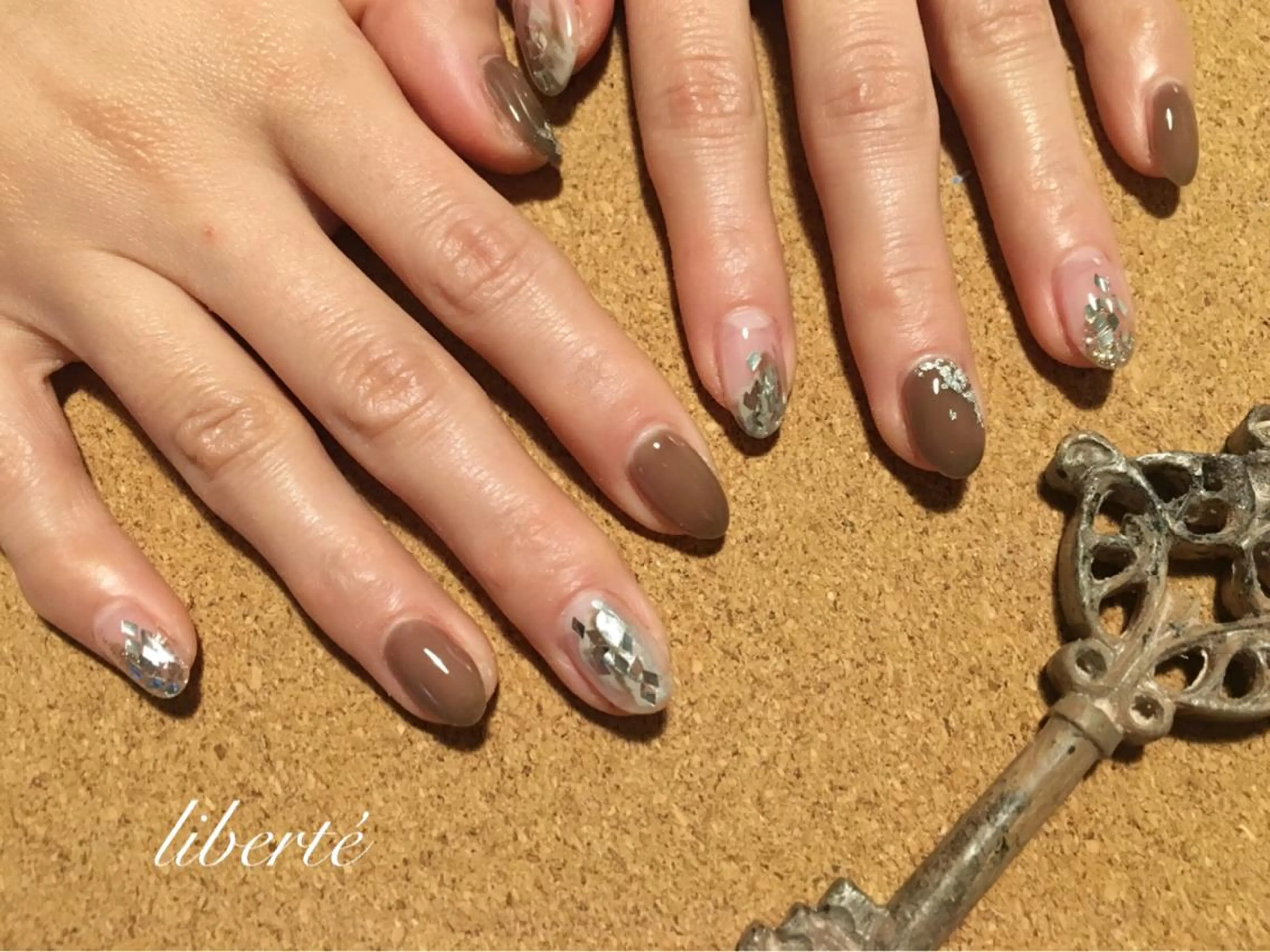 ネイル liberté (リベルテ)のネイルデザイン