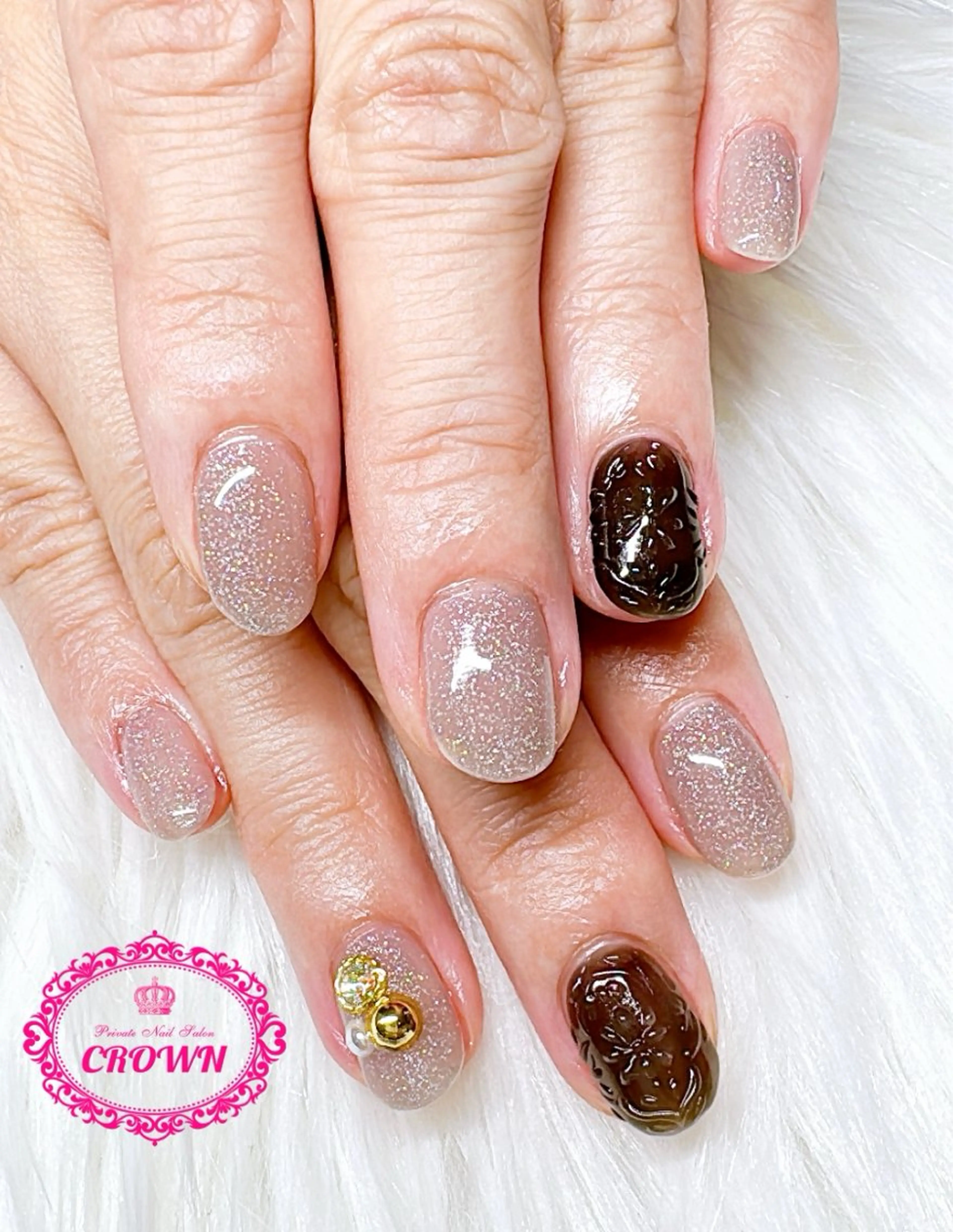 ネイル CROWN プライベートサロンのネイルデザイン