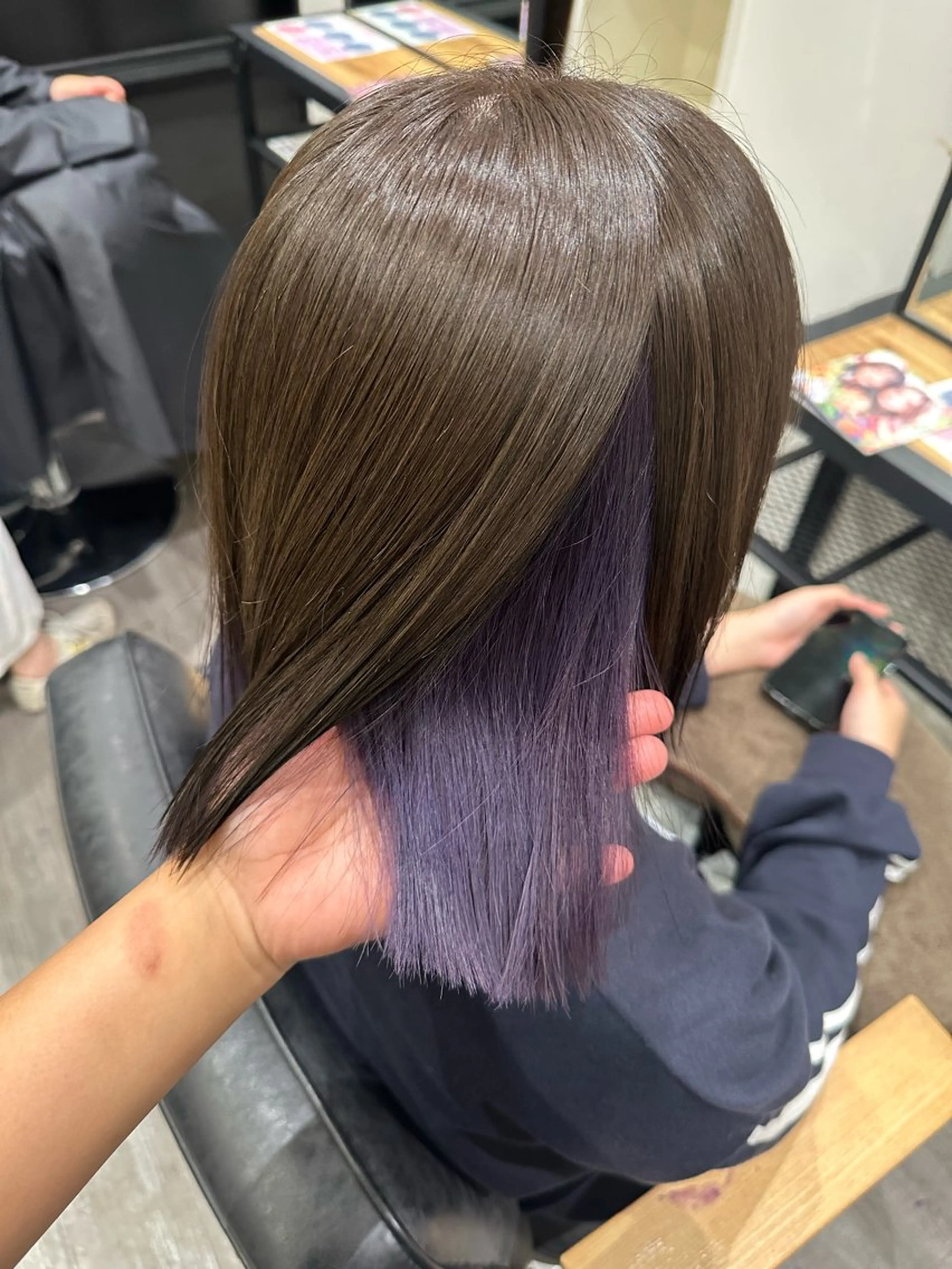 ミディアム カラー アッシュ アッシュグレー アッシュグレージュ ブリーチ グレージュ ヘアカラー トリートメント 艶髪レイヤー上田 紗也🇰🇷💗のヘアスタイル