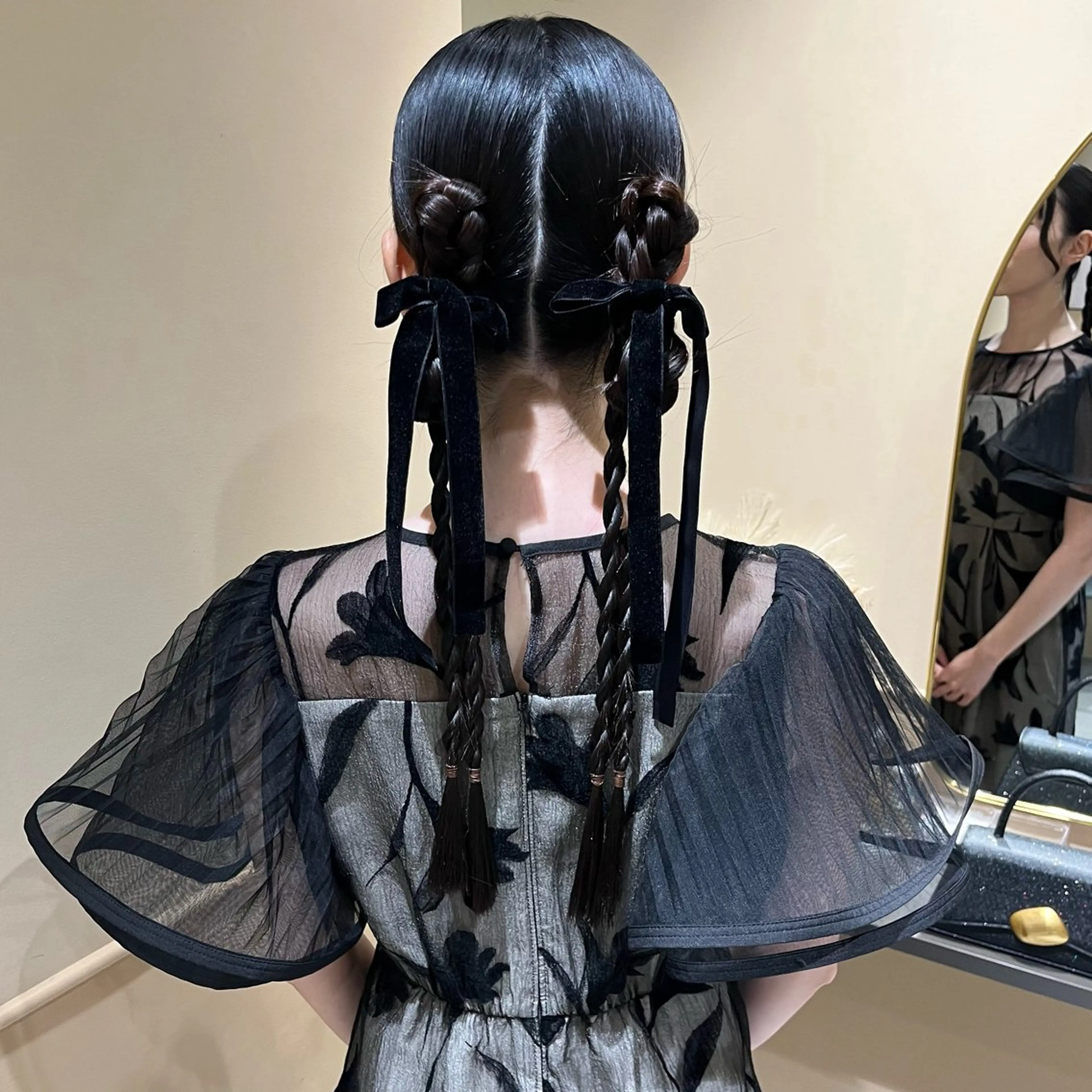 ロング ヘアアレンジ ヘアセット 🫧tomoka 透明感カラー🫧のヘアスタイル