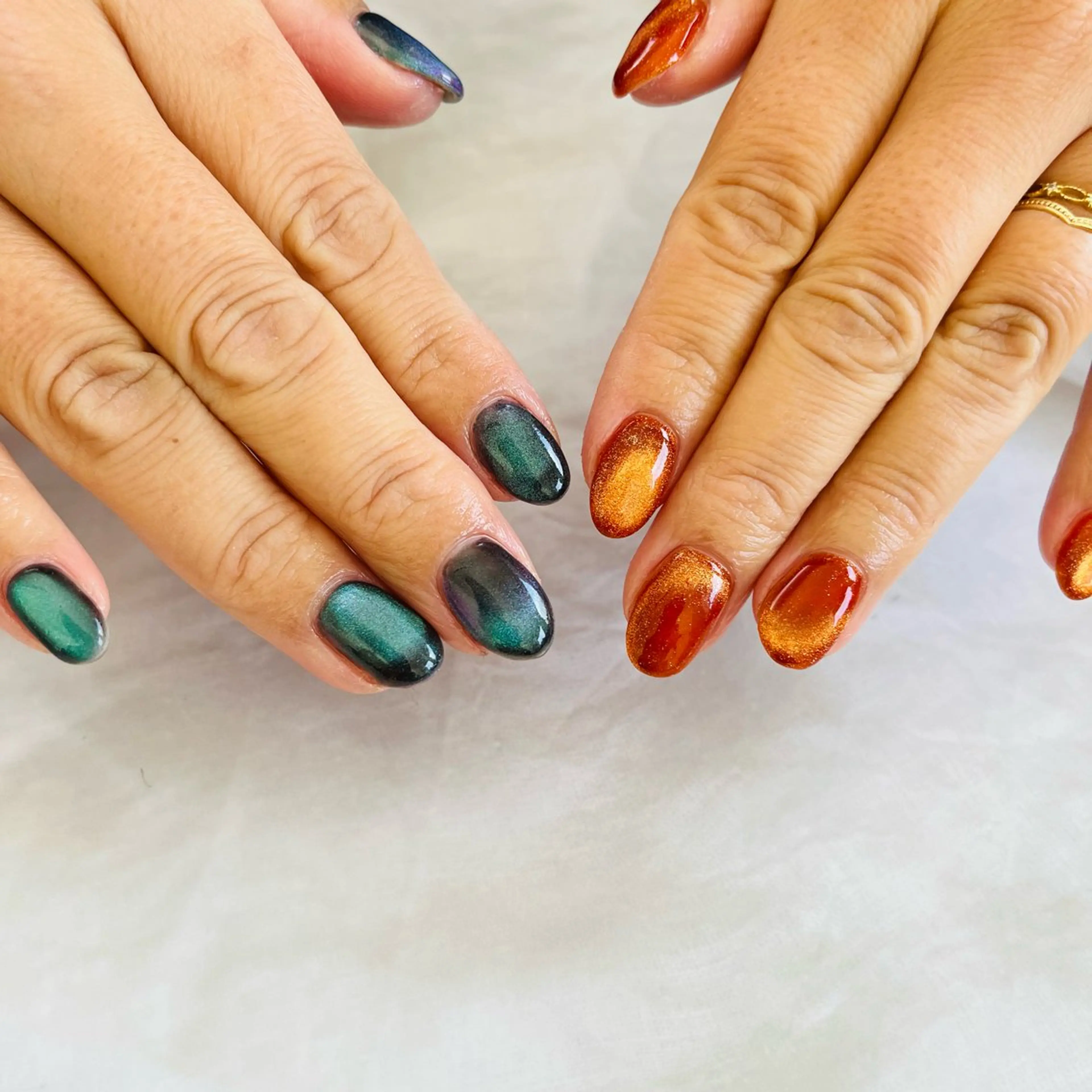 ネイル マグネットネイル Briwa✨nail 💅enoi ❤︎のネイルデザイン