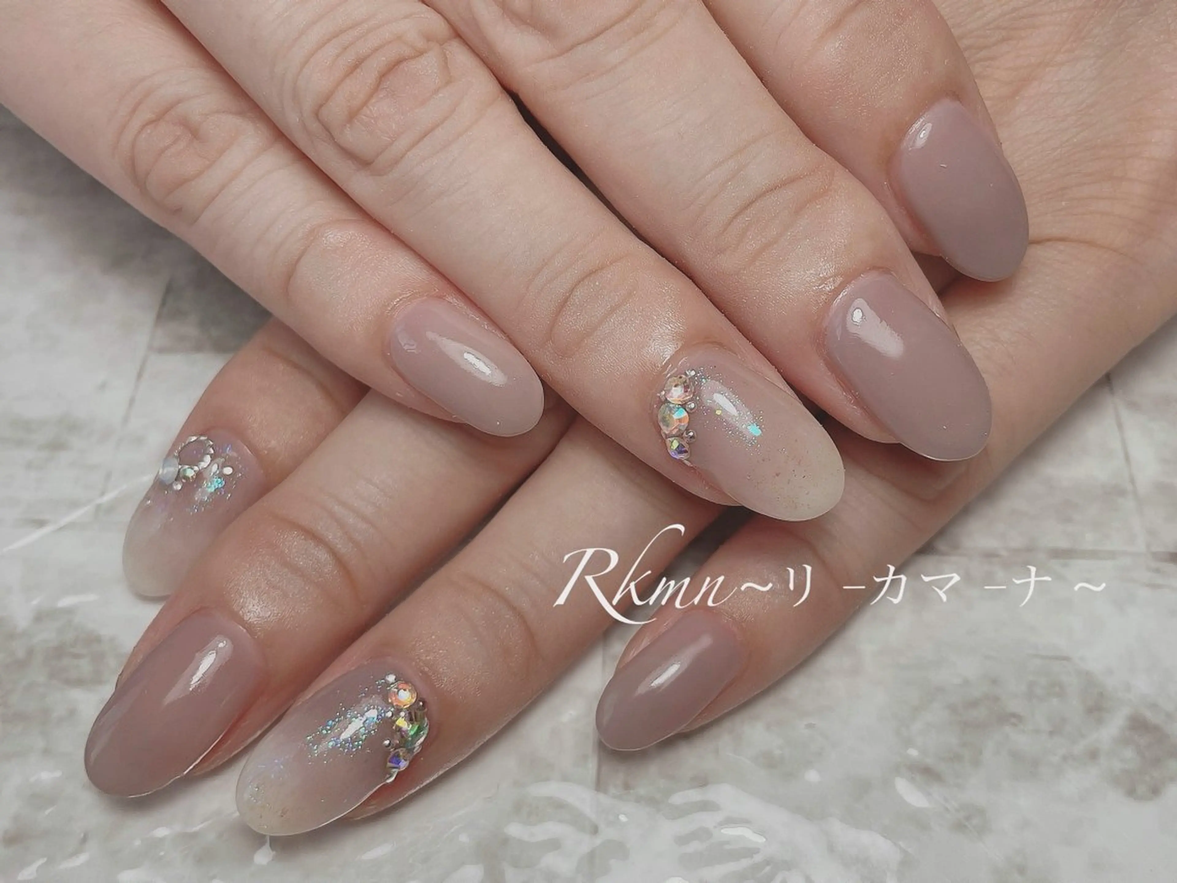 ネイル アートネイル グラデーション 春ネイル ハンドネイル フットネイル ハンドケア Rkmn ~リ-カマ-ナ~のネイルデザイン