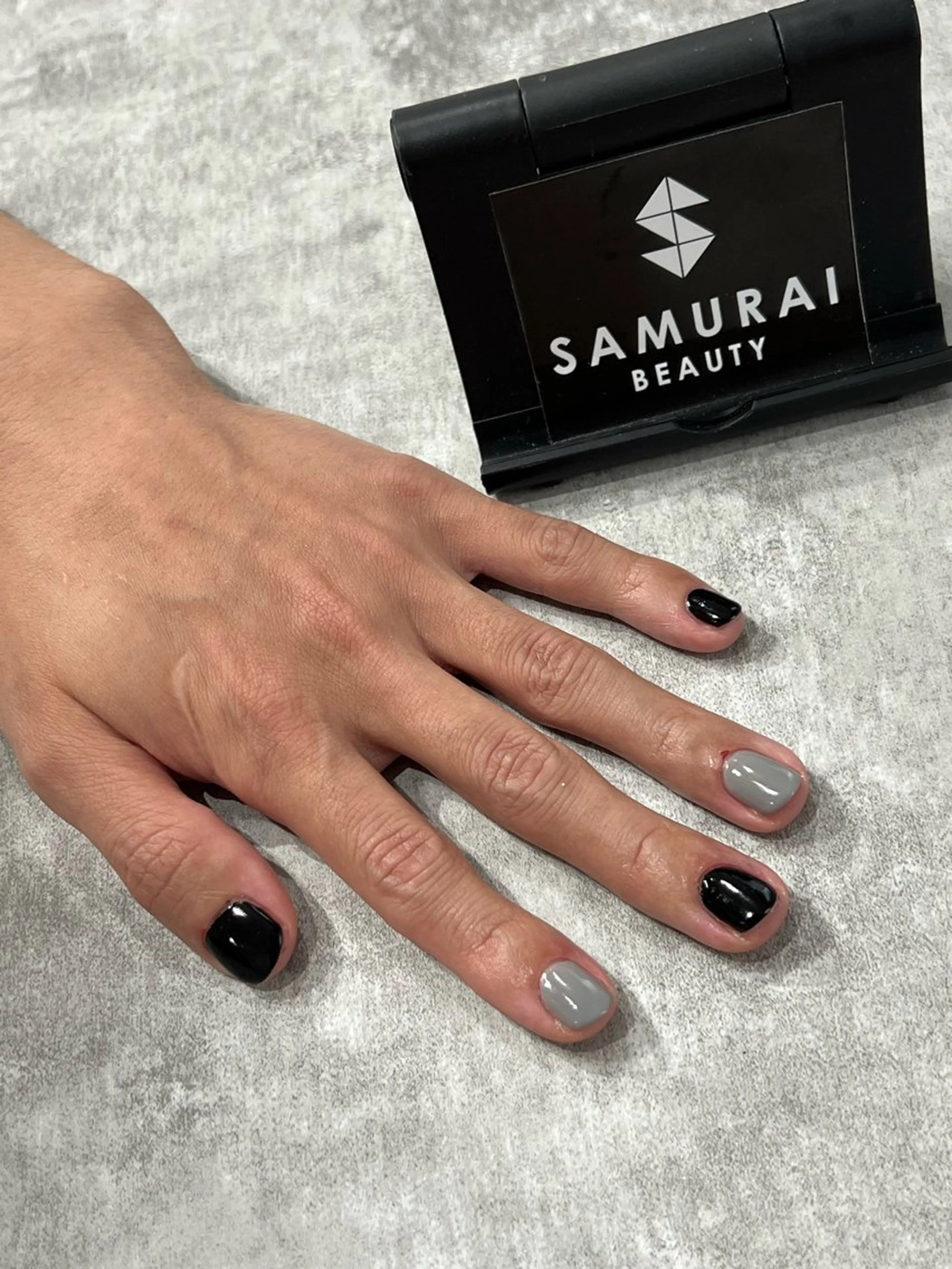 【メンズネイル】ブラックネイルの写真