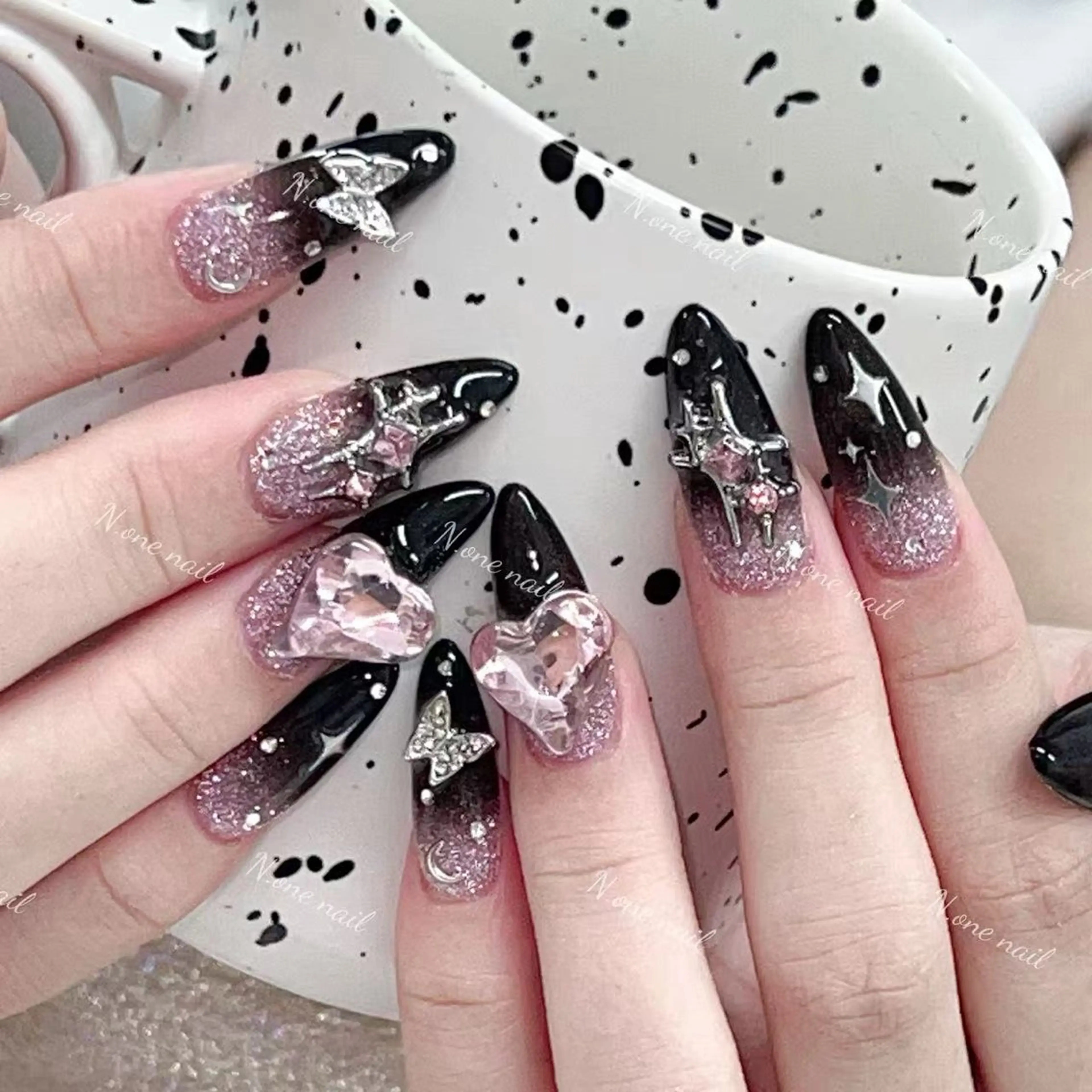 ネイル N.one 🎀ユイ🎀のネイルデザイン