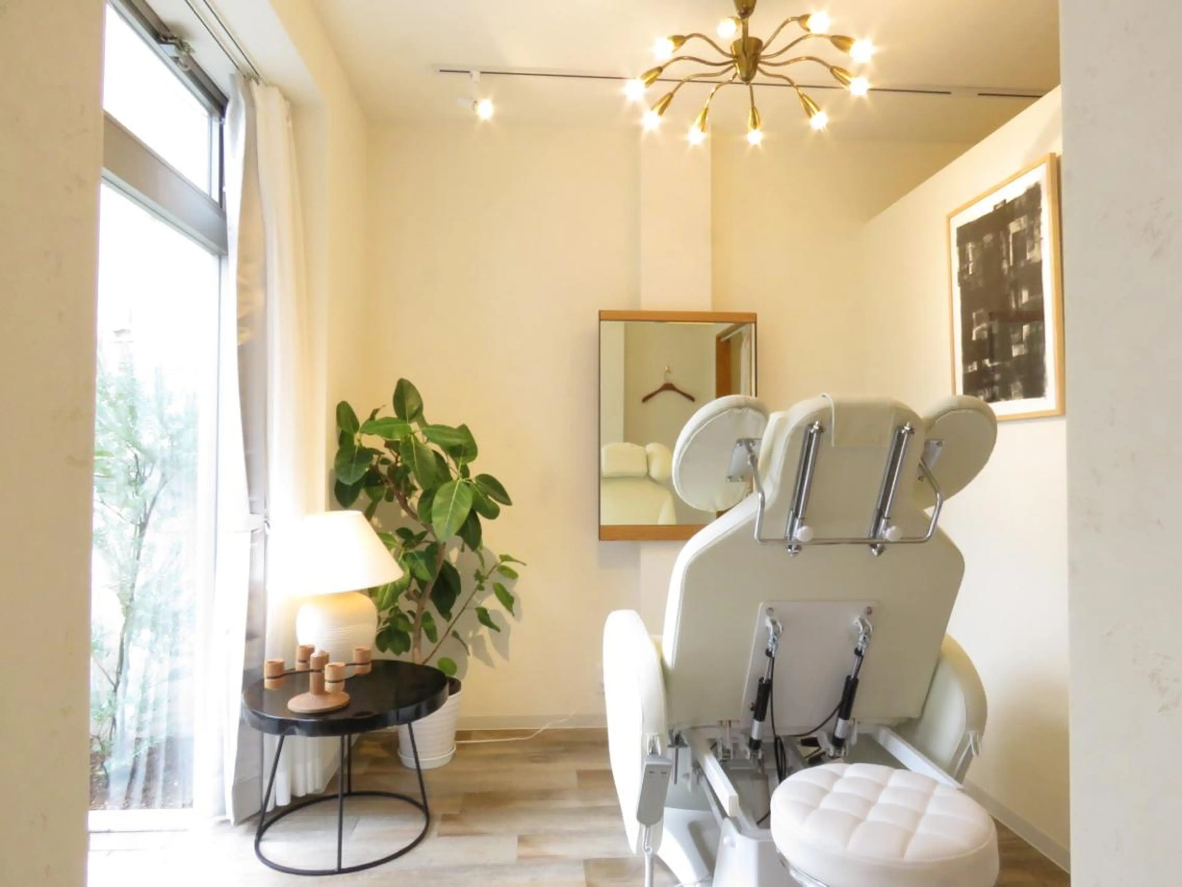 マツエク・マツパ アイブロウ BLUE EYES Yusukeの眉毛・アイブロウイメージ