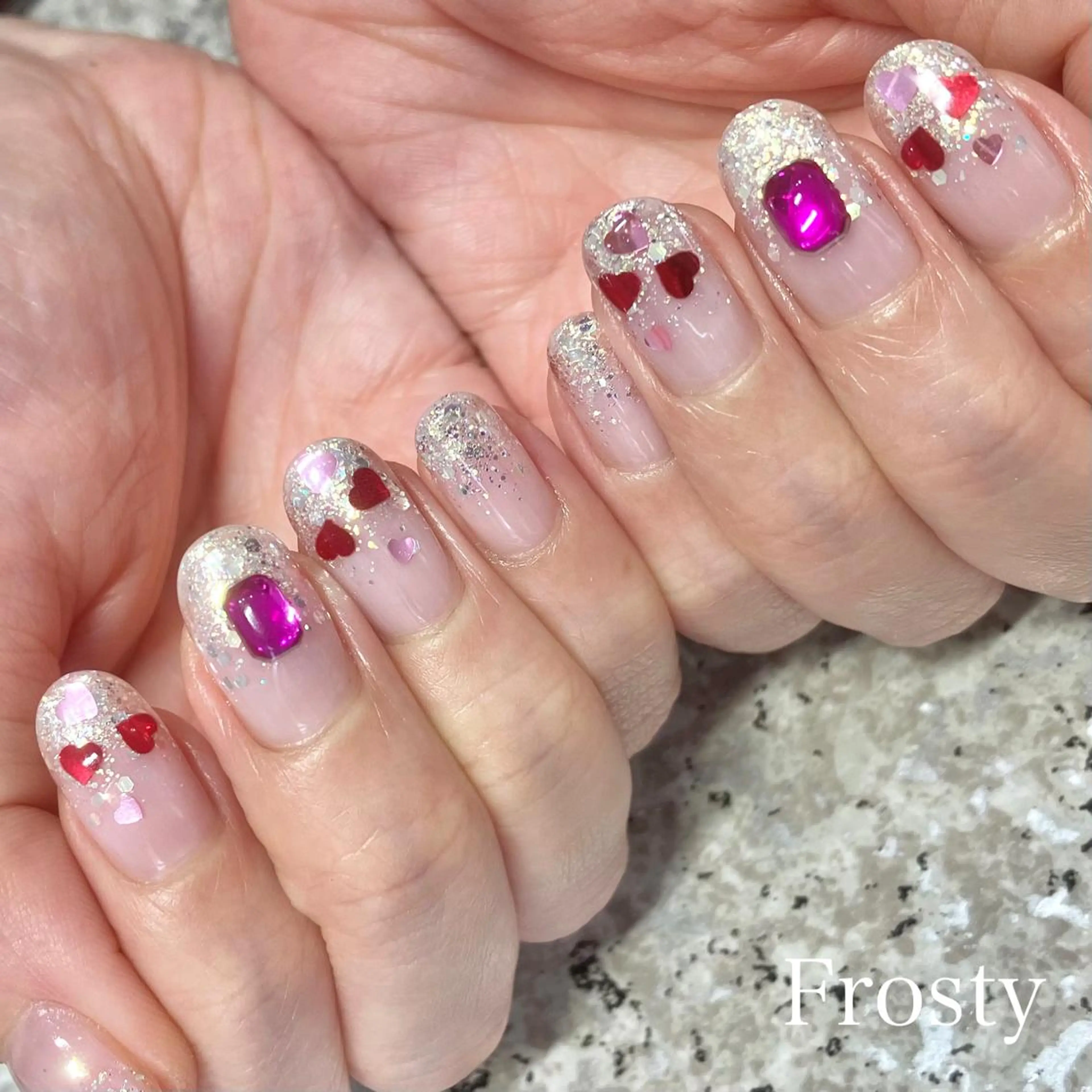 ネイル ストーンネイル ハンドネイル Mys. 三上紗紀のネイルデザイン