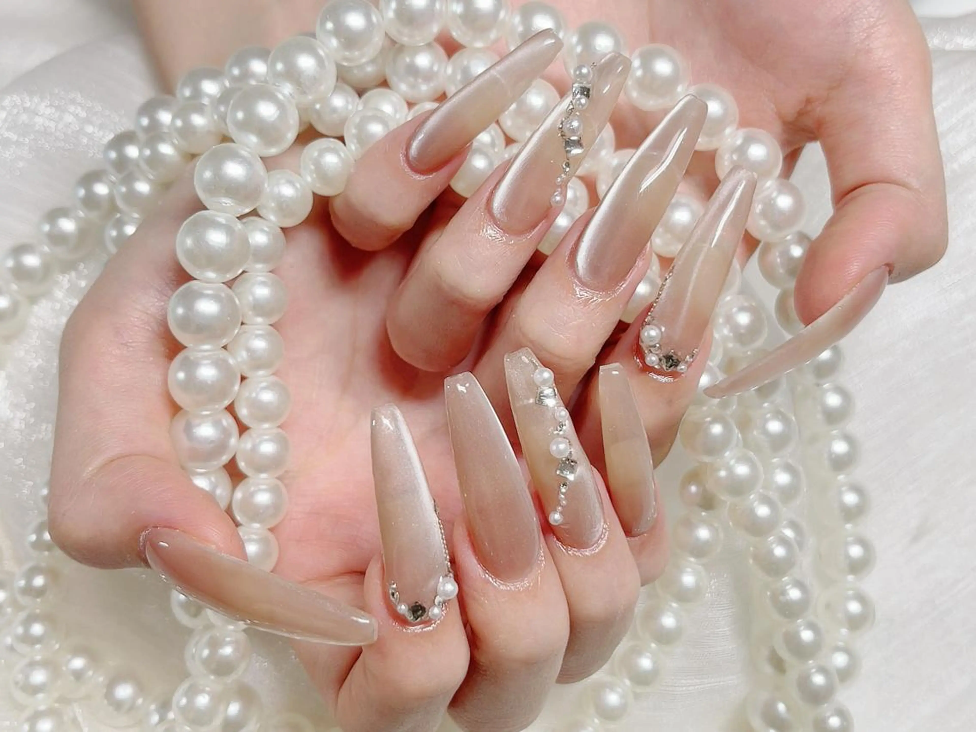 ネイル アートネイル クリアネイル 成人式 長さ出し フラッシュネイル ハンドネイル Ru na🍳のネイルデザイン