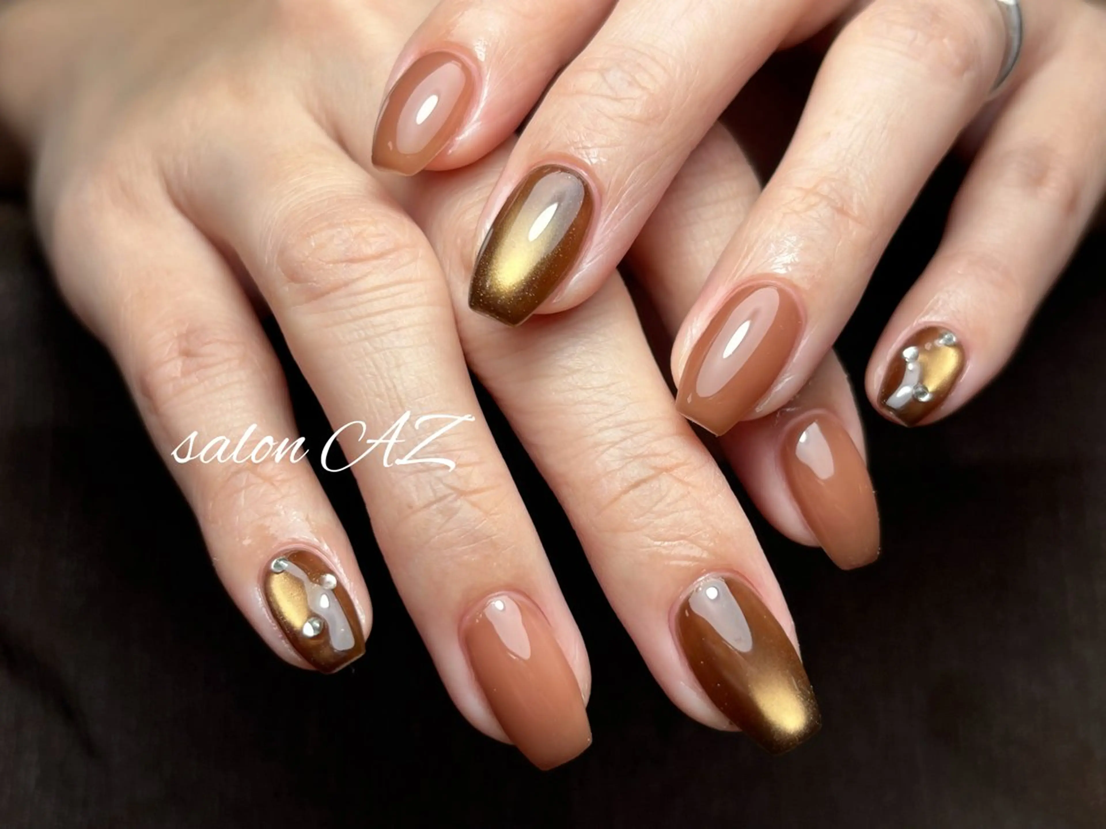 ネイル アートネイル 長さ出し フットネイル フレンチネイル ジェルネイル ハンドネイル salon AZのネイルデザイン